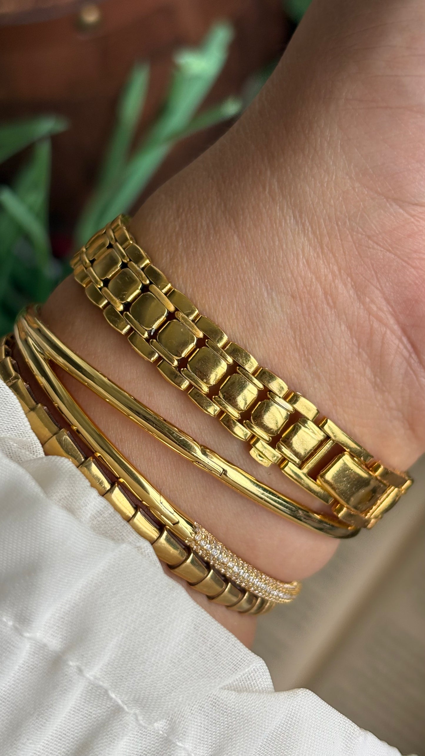 Vintage Seiko Watch in Gold Tone