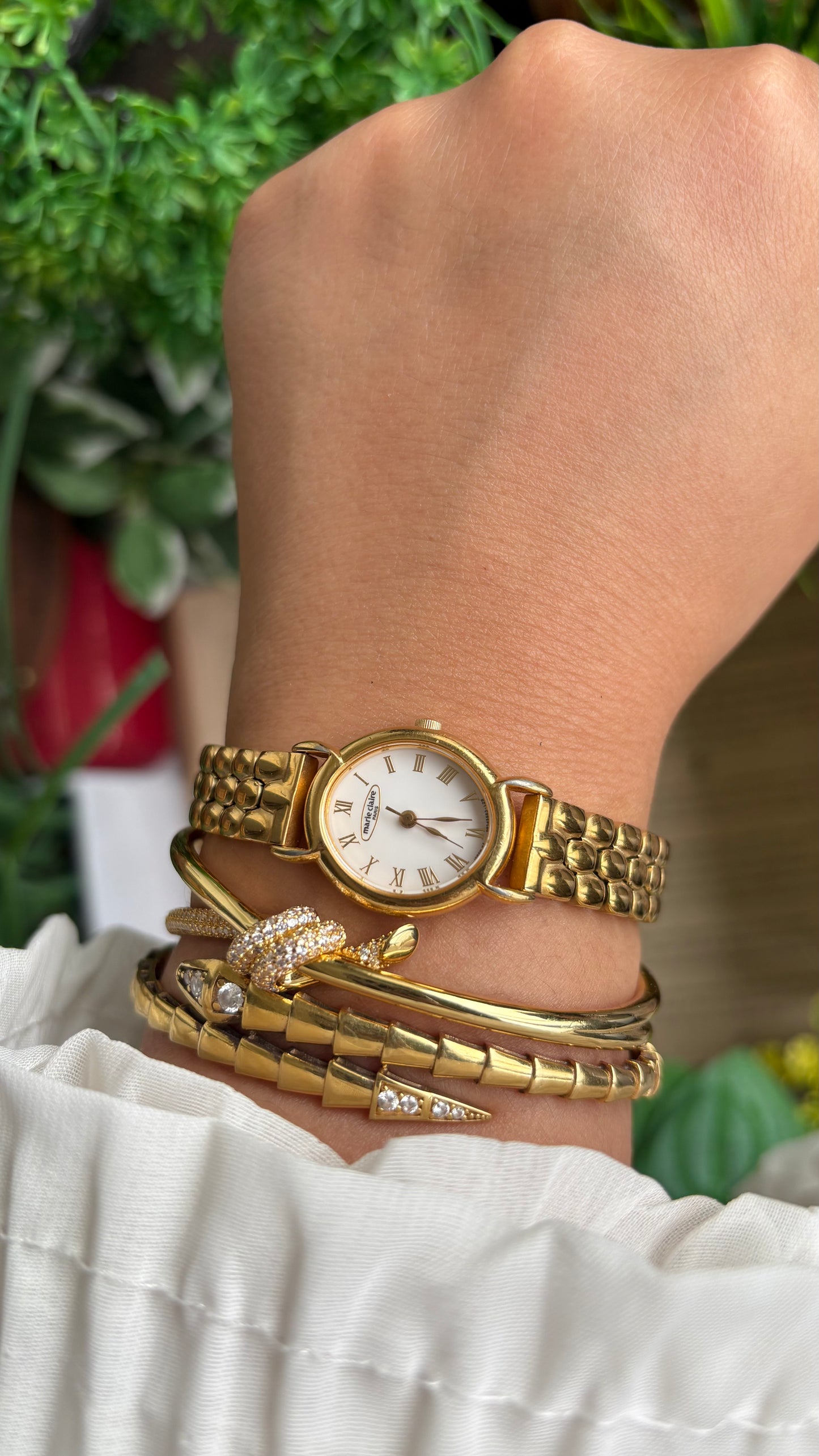 Vintage Marie Claire Paris Baignoire Watch in Gold Tone Roman Oval Dial