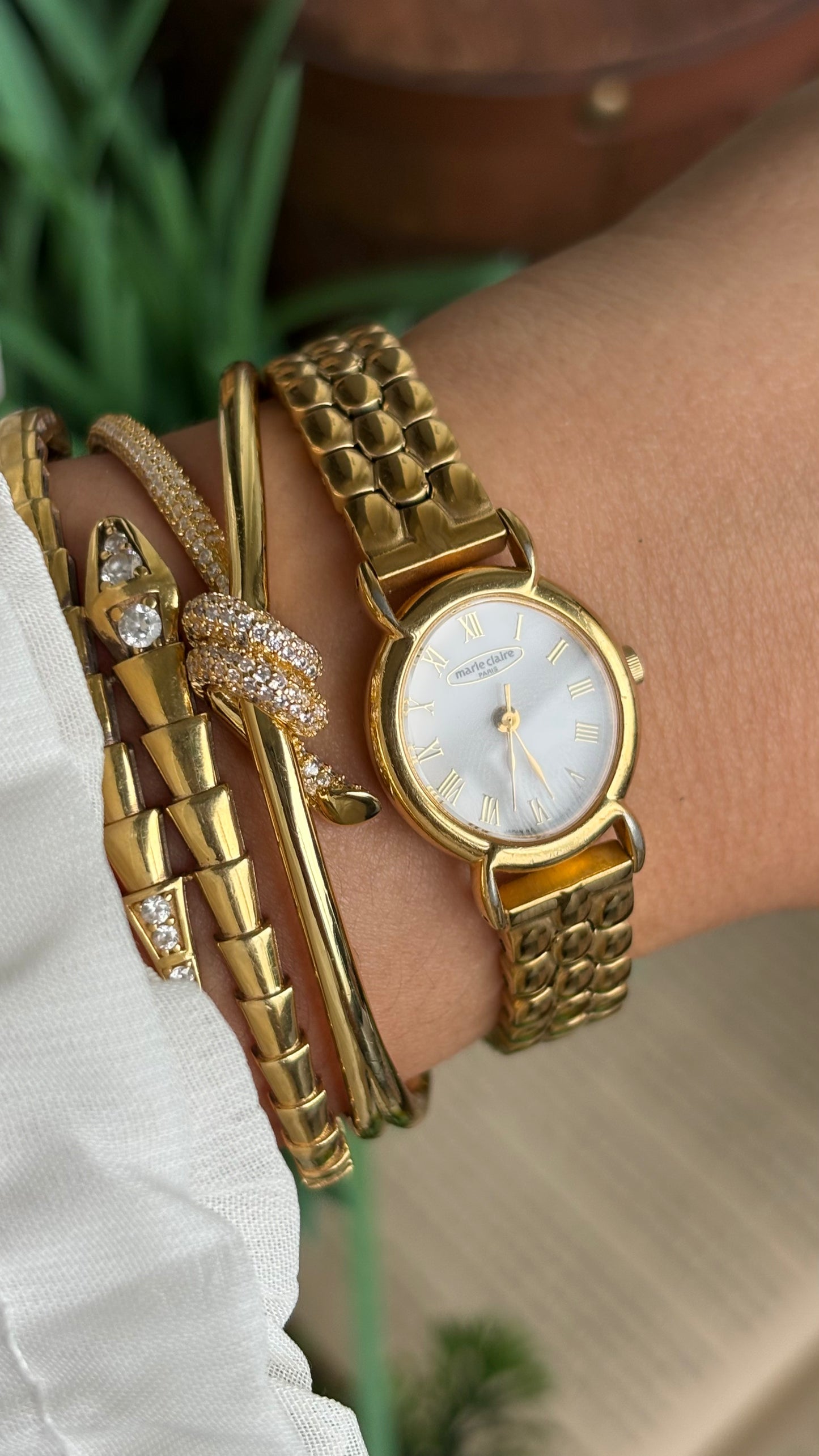 Vintage Marie Claire Paris Baignoire Watch in Gold Tone Roman Oval Dial