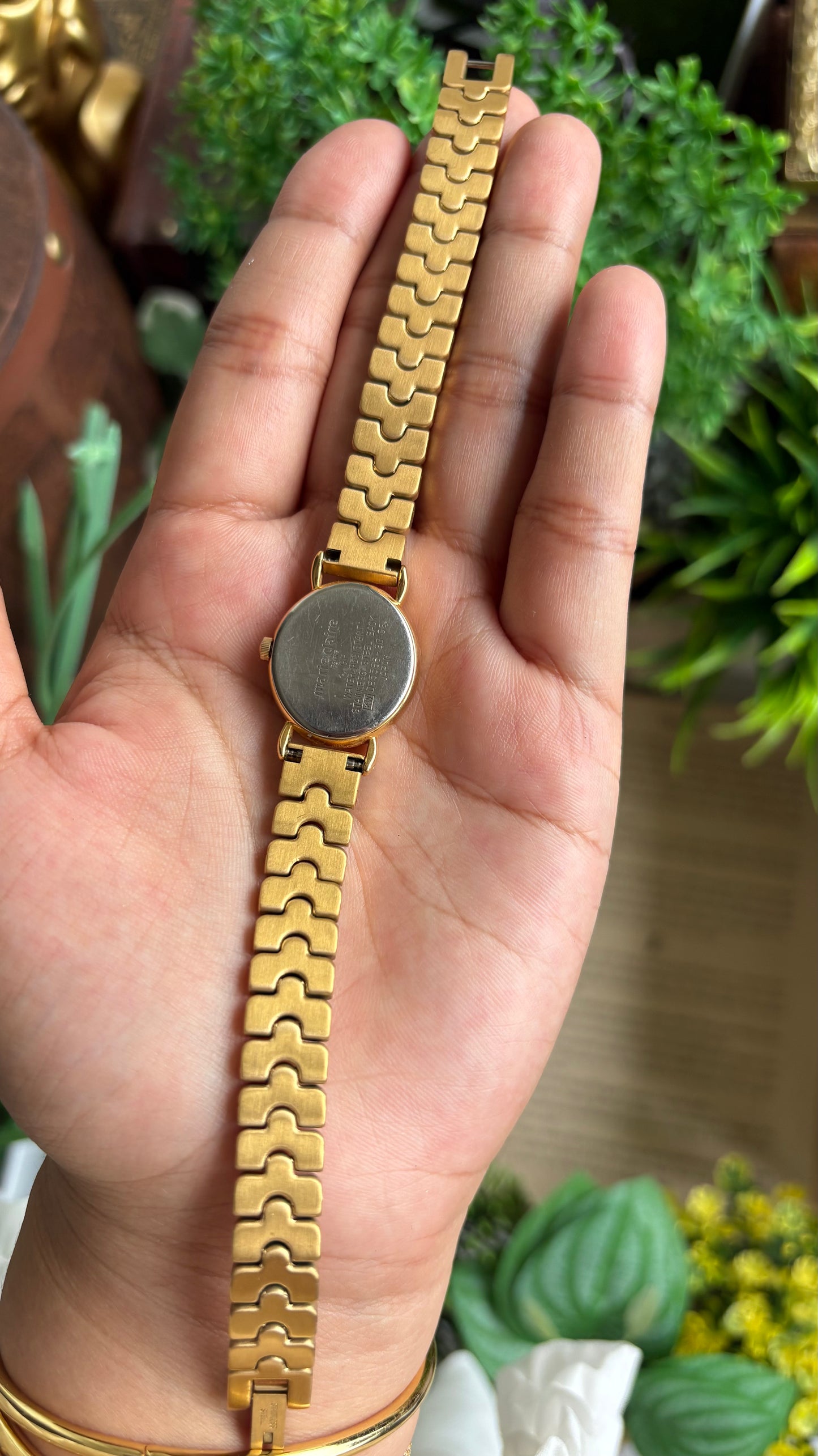 Vintage Marie Claire Paris Baignoire Watch in Gold Tone Roman Oval Dial