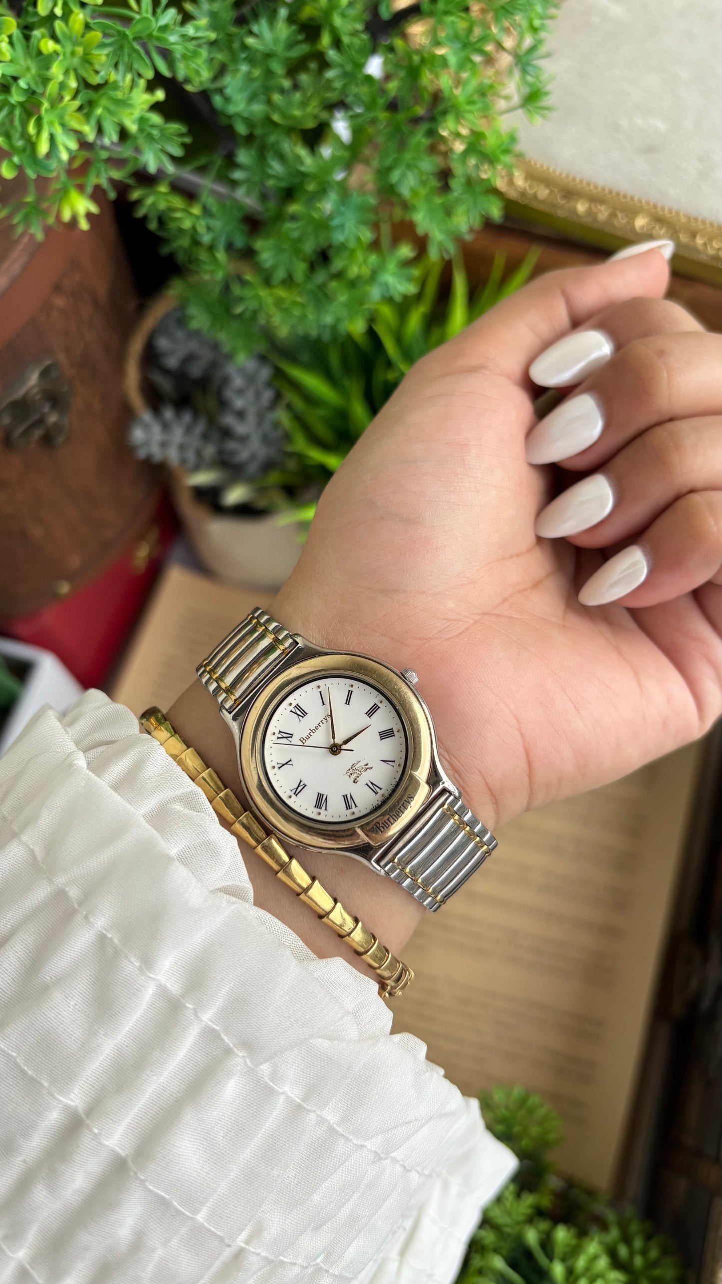 Vintage Two-Tone Burberry Watch in Roman Dial
