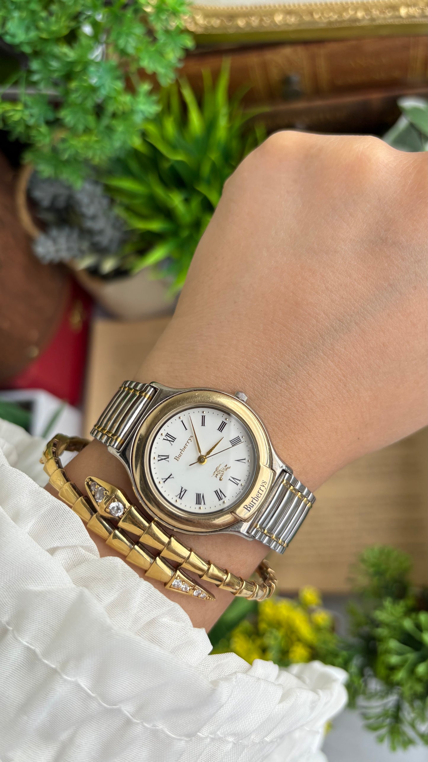Vintage Two-Tone Burberry Watch in Roman Dial