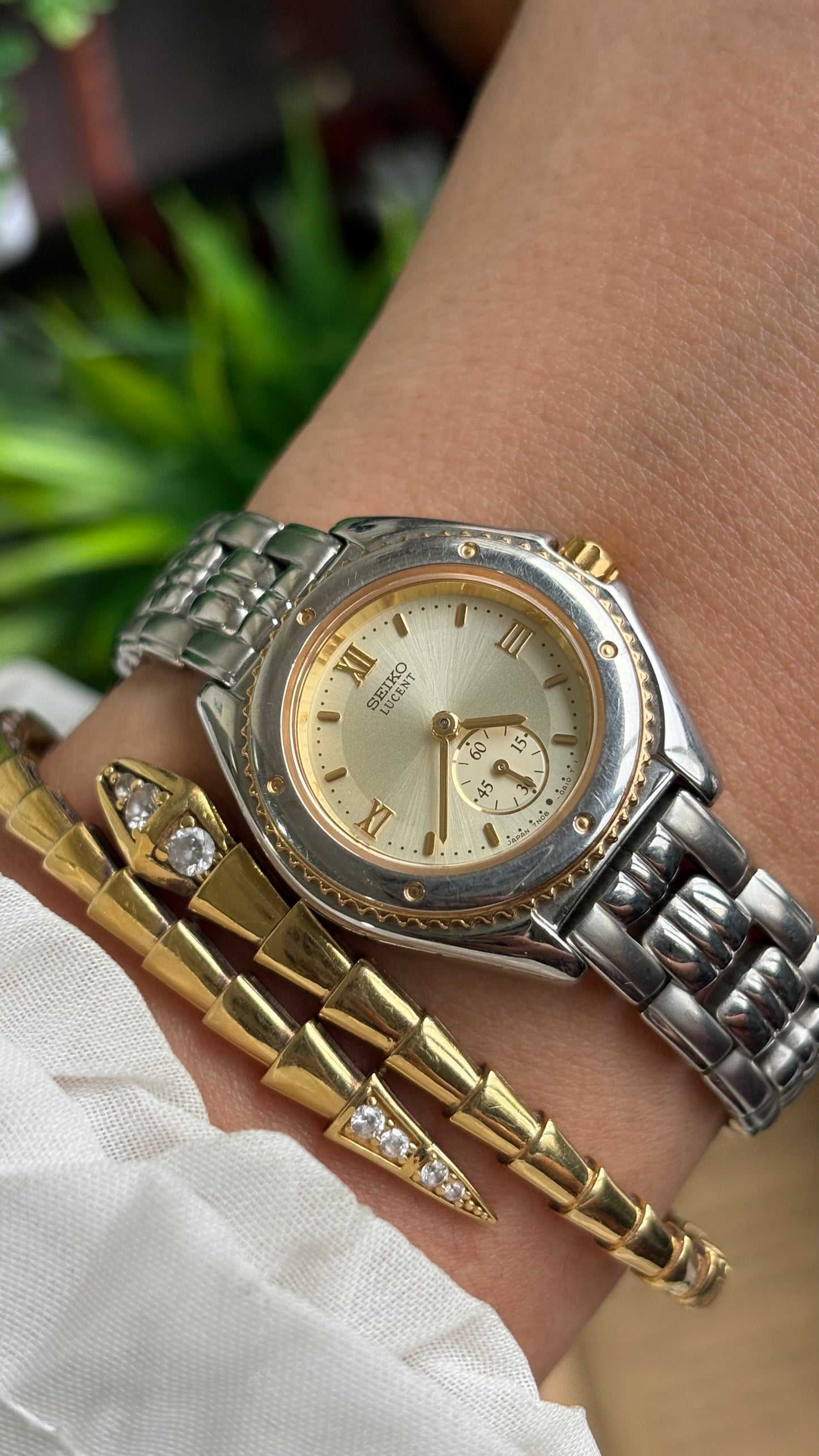 Vintage Seiko Lucent Watch in Two-Tone Working Chrono