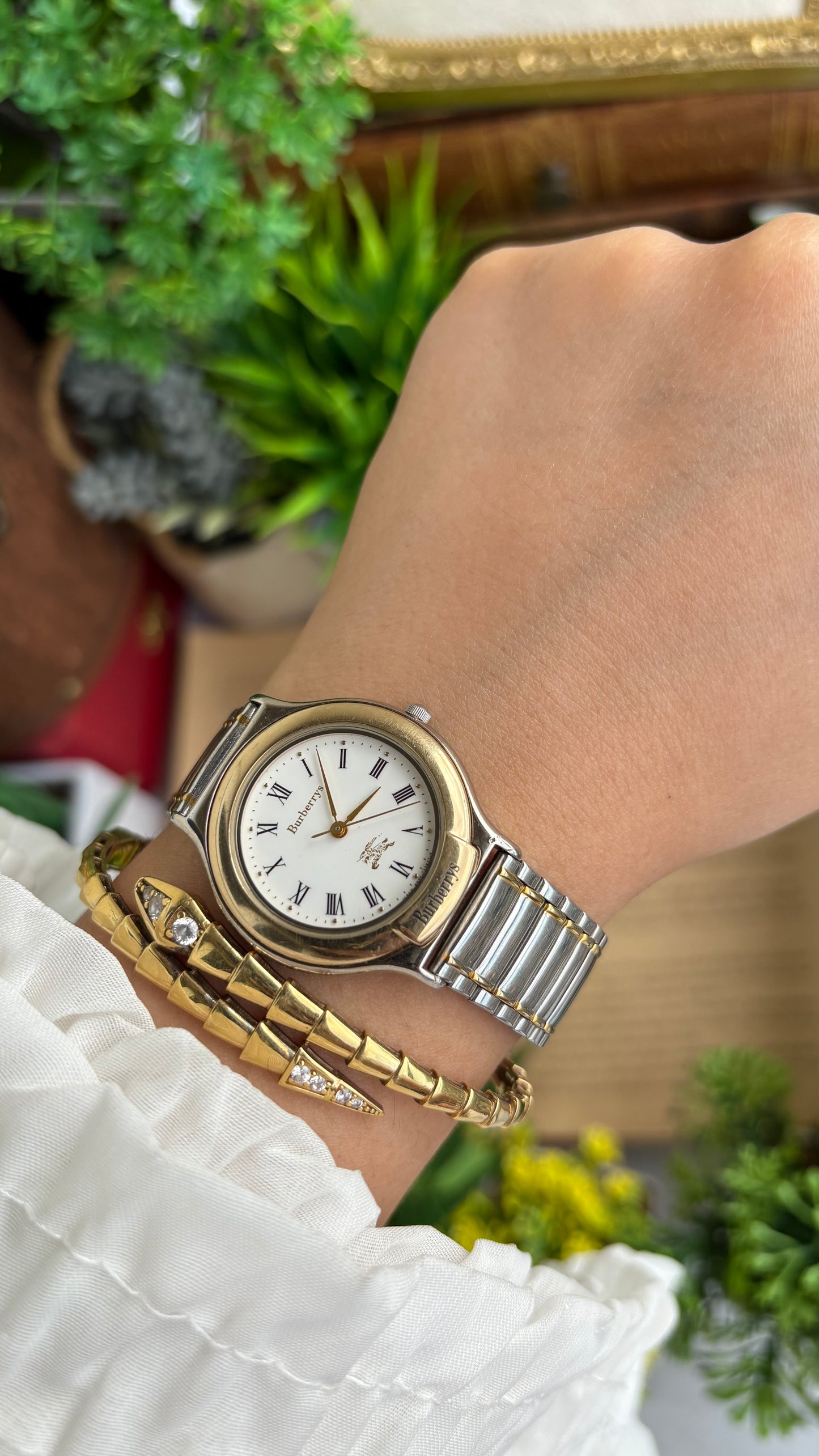 Vintage Two-Tone Burberry Watch in Roman Dial