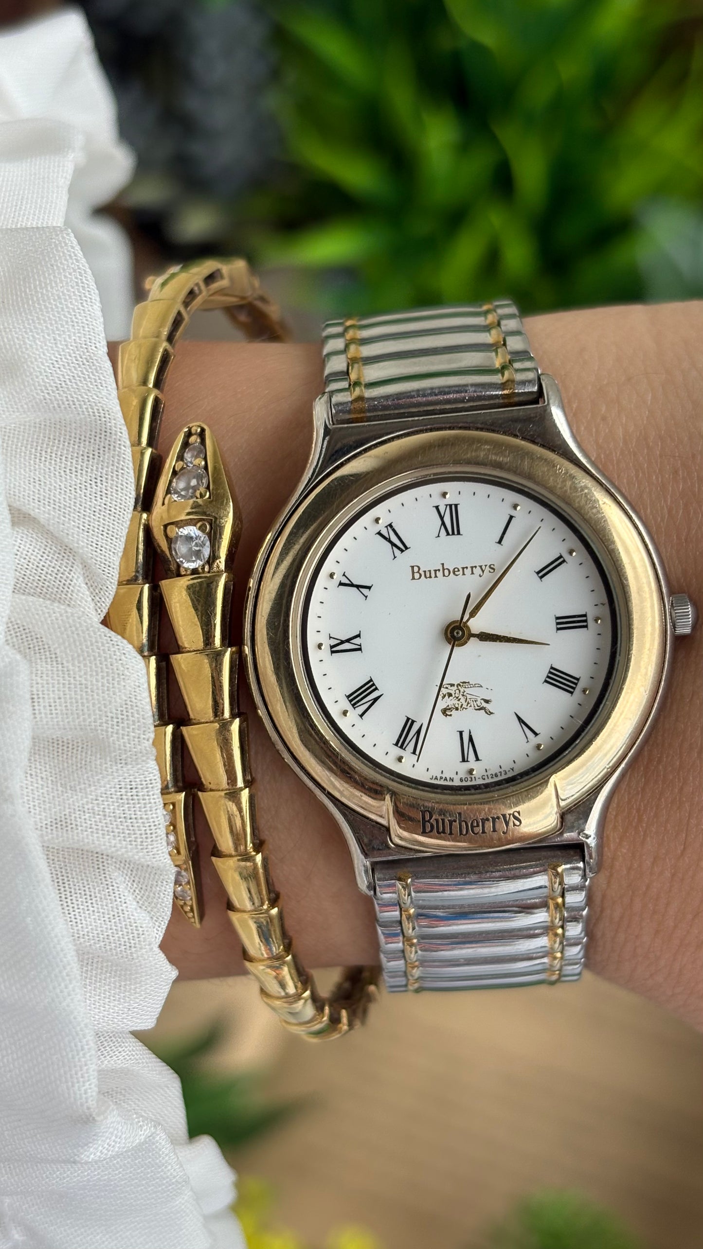 Vintage Two-Tone Burberry Watch in Roman Dial