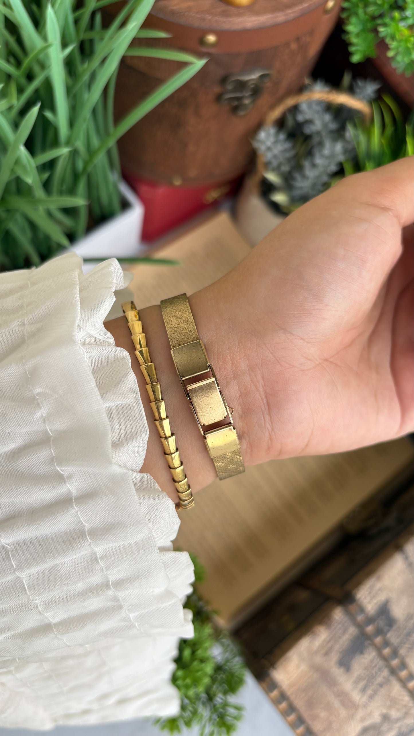 Extremely Rare and Dainty Vintage Elgin Watch in Gold Tone Oval Face