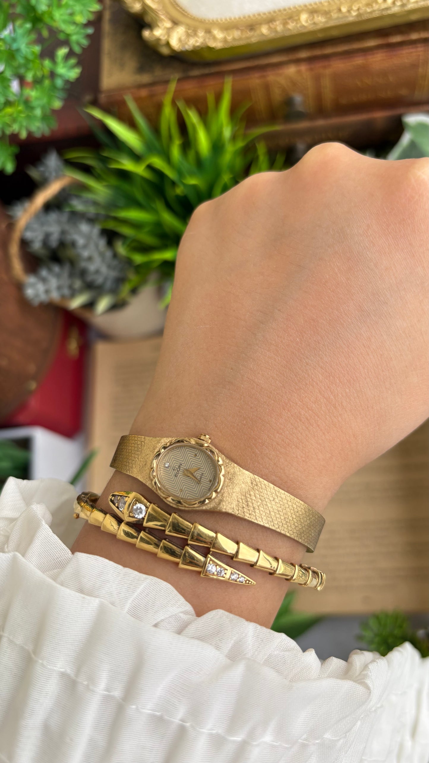 Extremely Rare and Dainty Vintage Elgin Watch in Gold Tone Oval Face