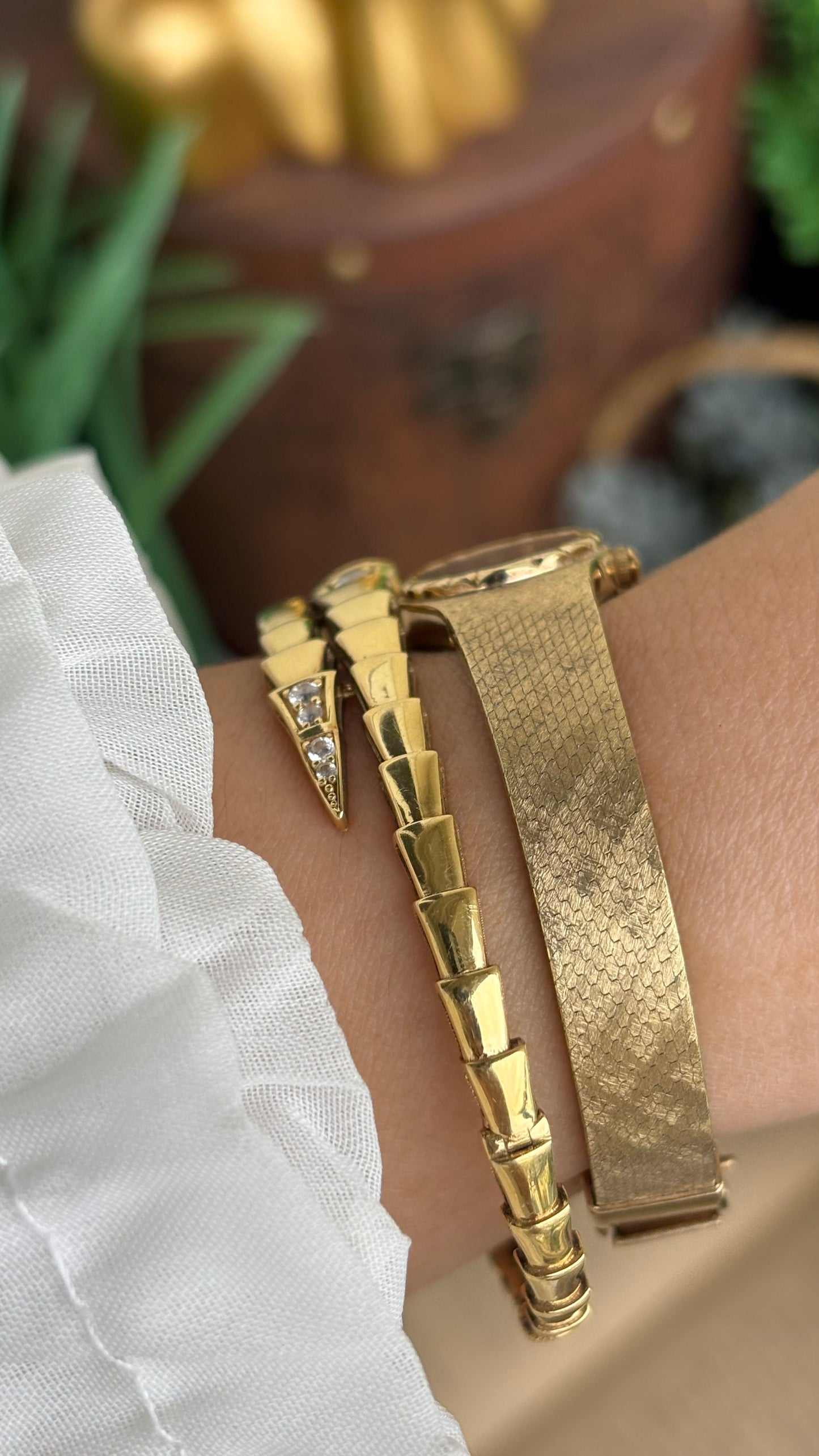 Extremely Rare and Dainty Vintage Elgin Watch in Gold Tone Oval Face