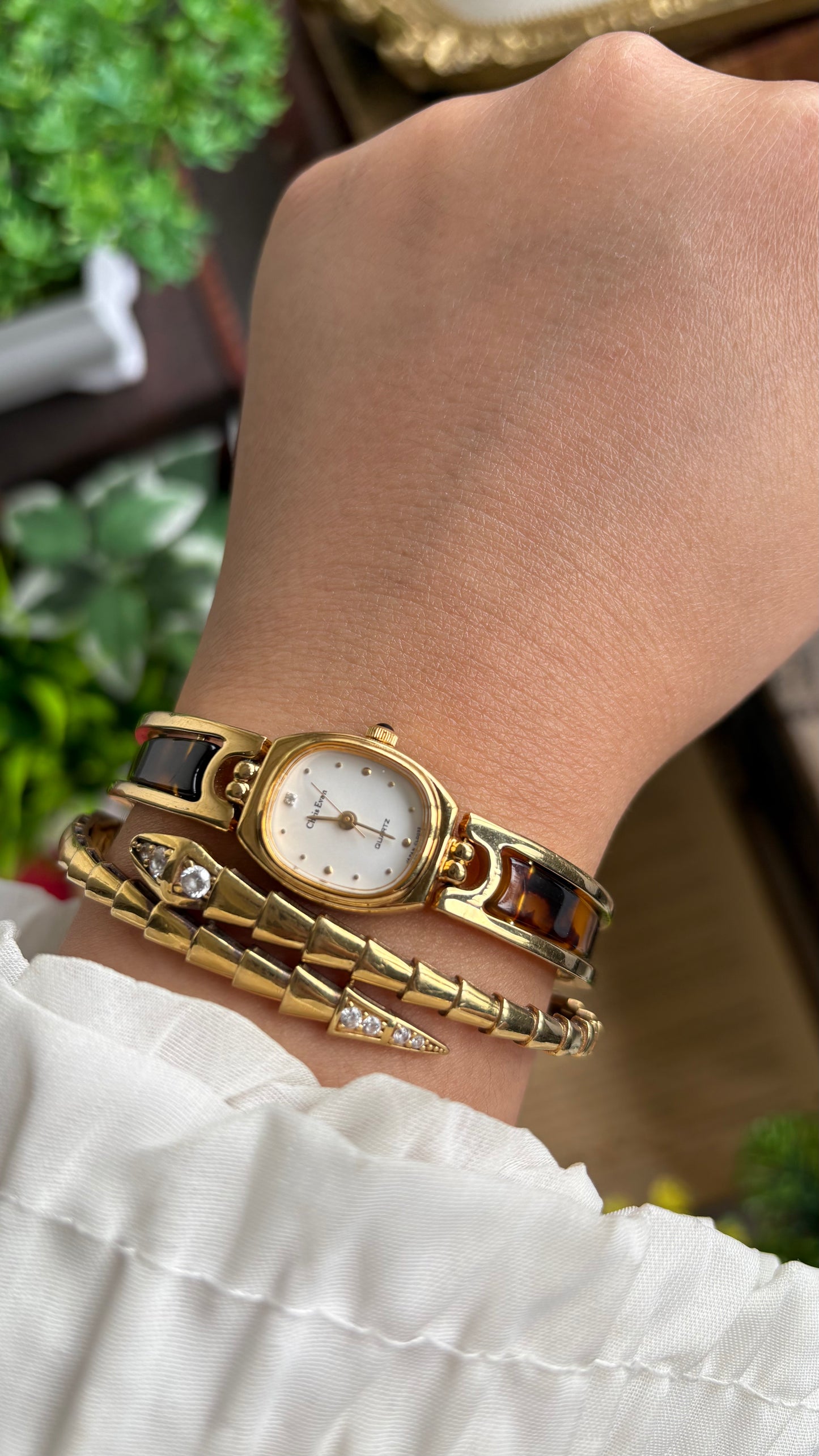 Vintage Chris Evan Watch in Gold Tone Tortoise Shell Pattern