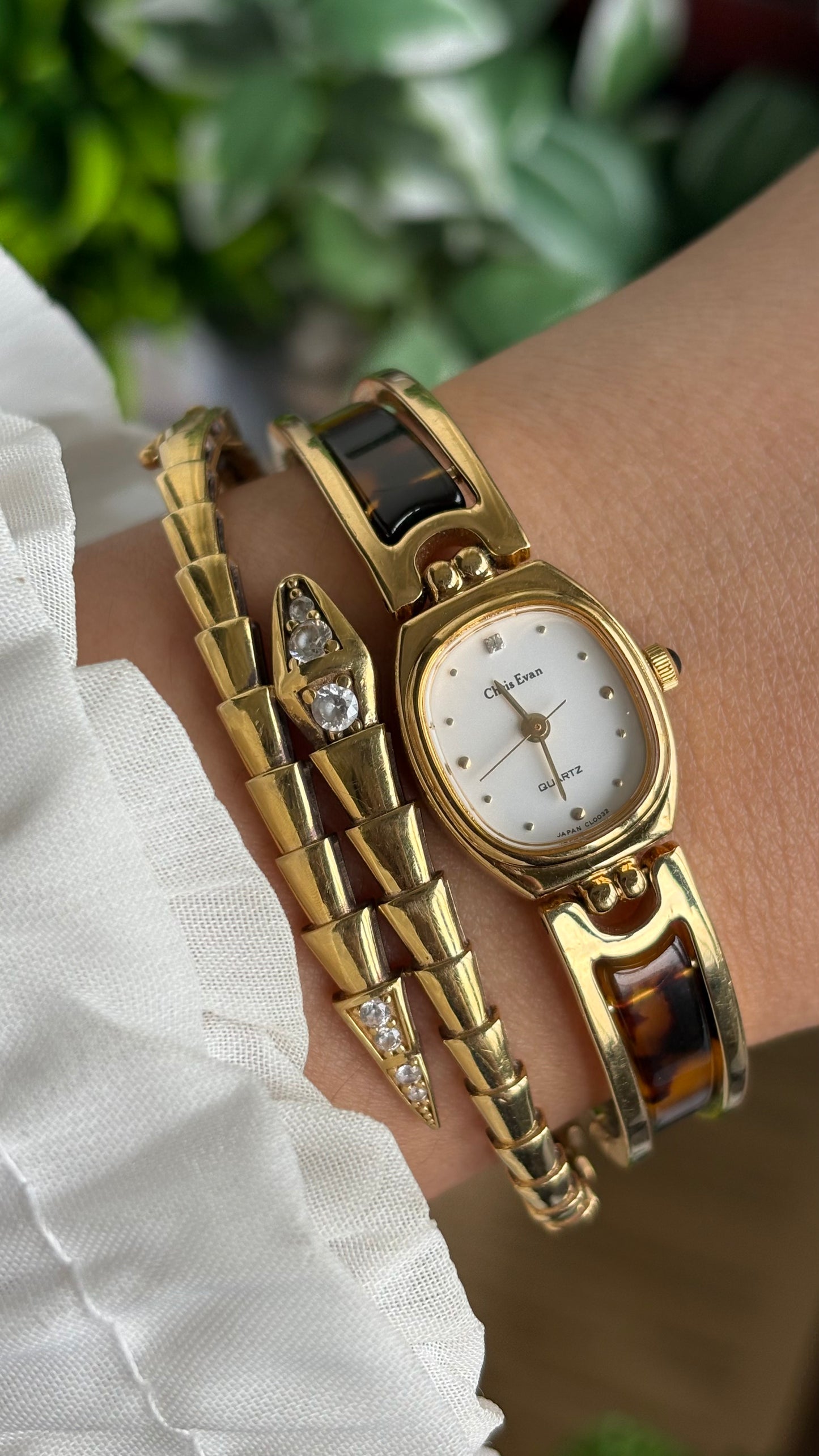 Vintage Chris Evan Watch in Gold Tone Tortoise Shell Pattern