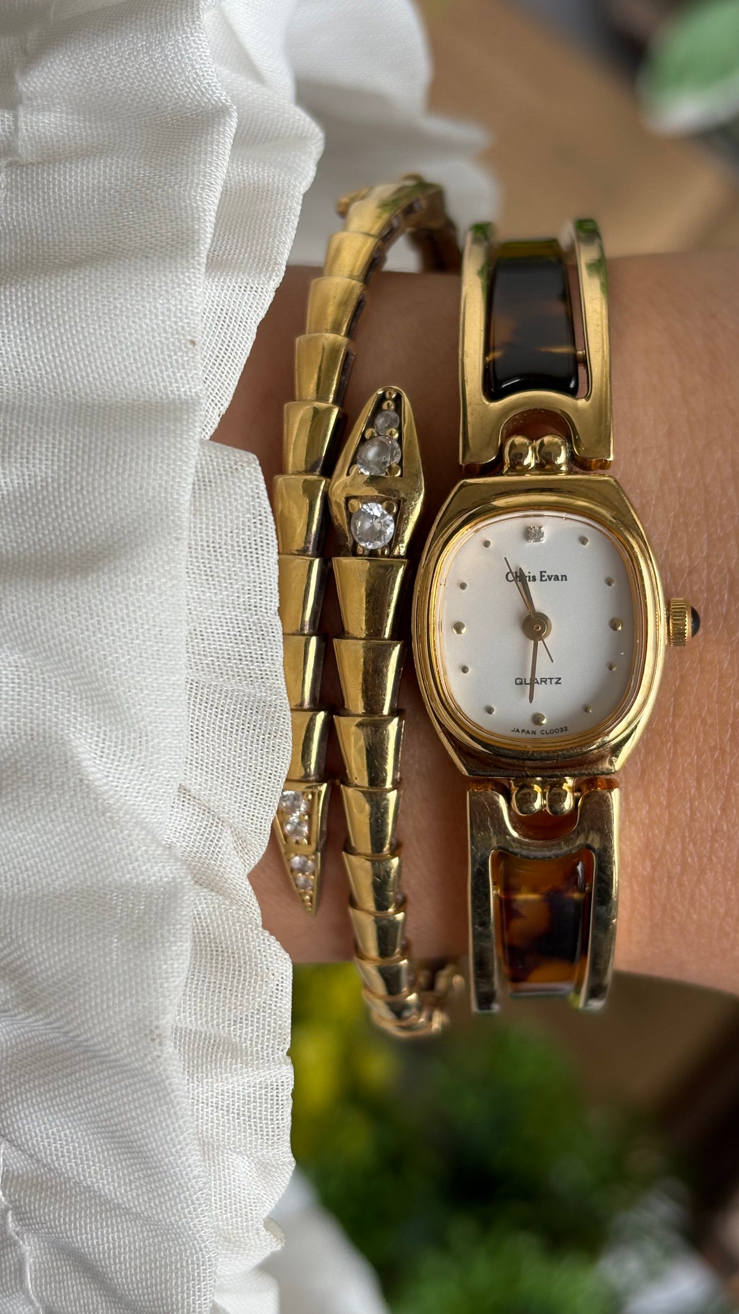 Vintage Chris Evan Watch in Gold Tone Tortoise Shell Pattern