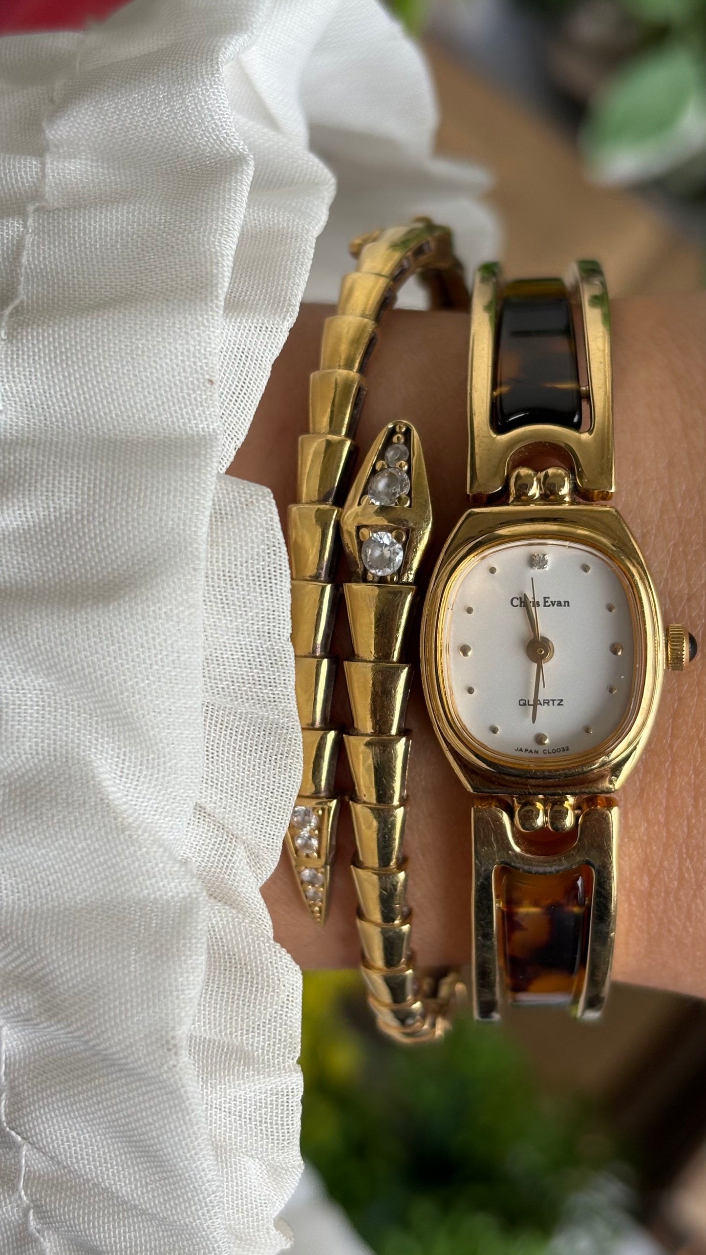 Vintage Chris Evan Watch in Gold Tone Tortoise Shell Pattern