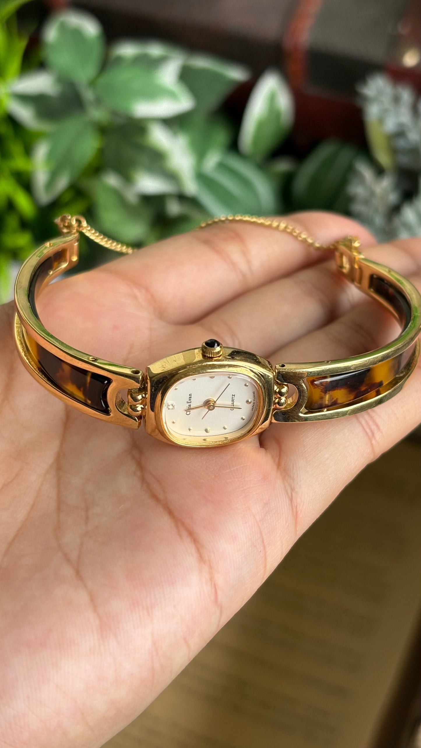 Vintage Chris Evan Watch in Gold Tone Tortoise Shell Pattern