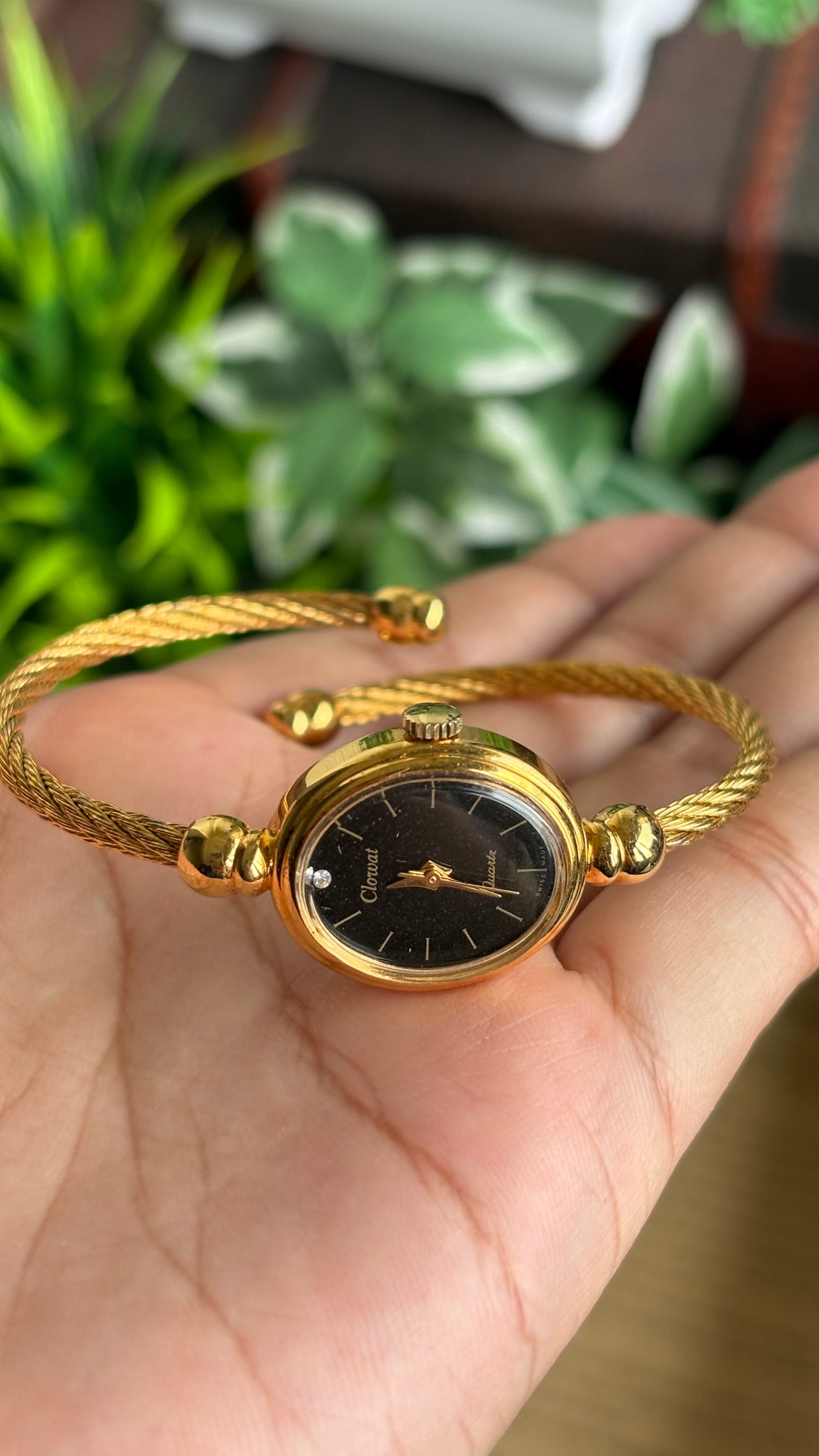 Extremely Rare Vintage Clowat by Seiko Swiss Dainty Bangle Watch in Gold Tone Black Dial