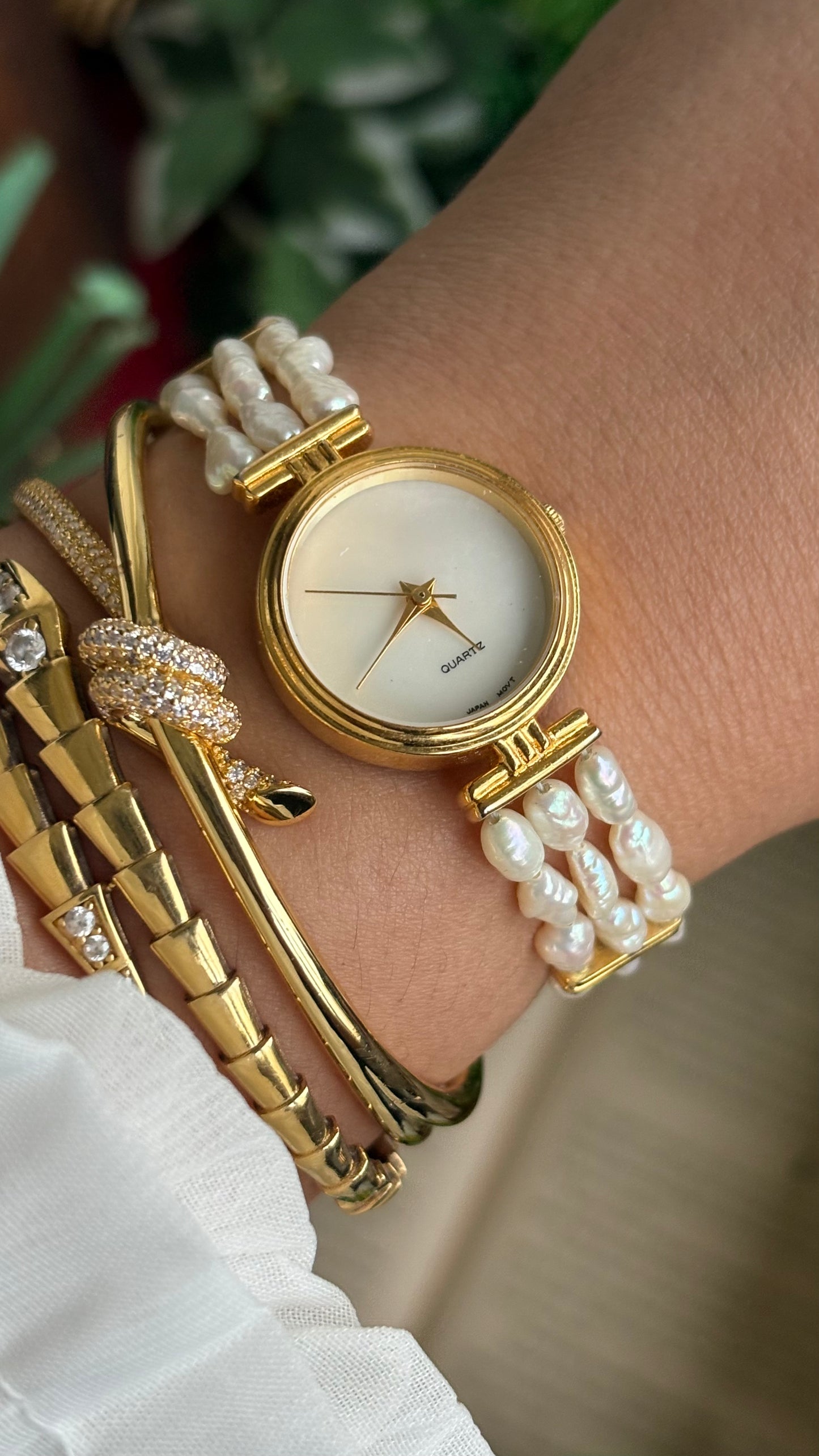 Vintage Freshwater Pearl Watch in Gold Tone