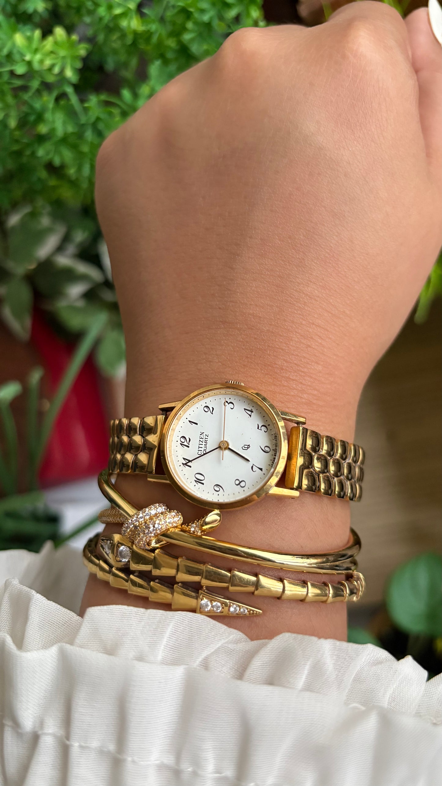 Vintage Citizen Bracelet Classic Watch in Gold Tone