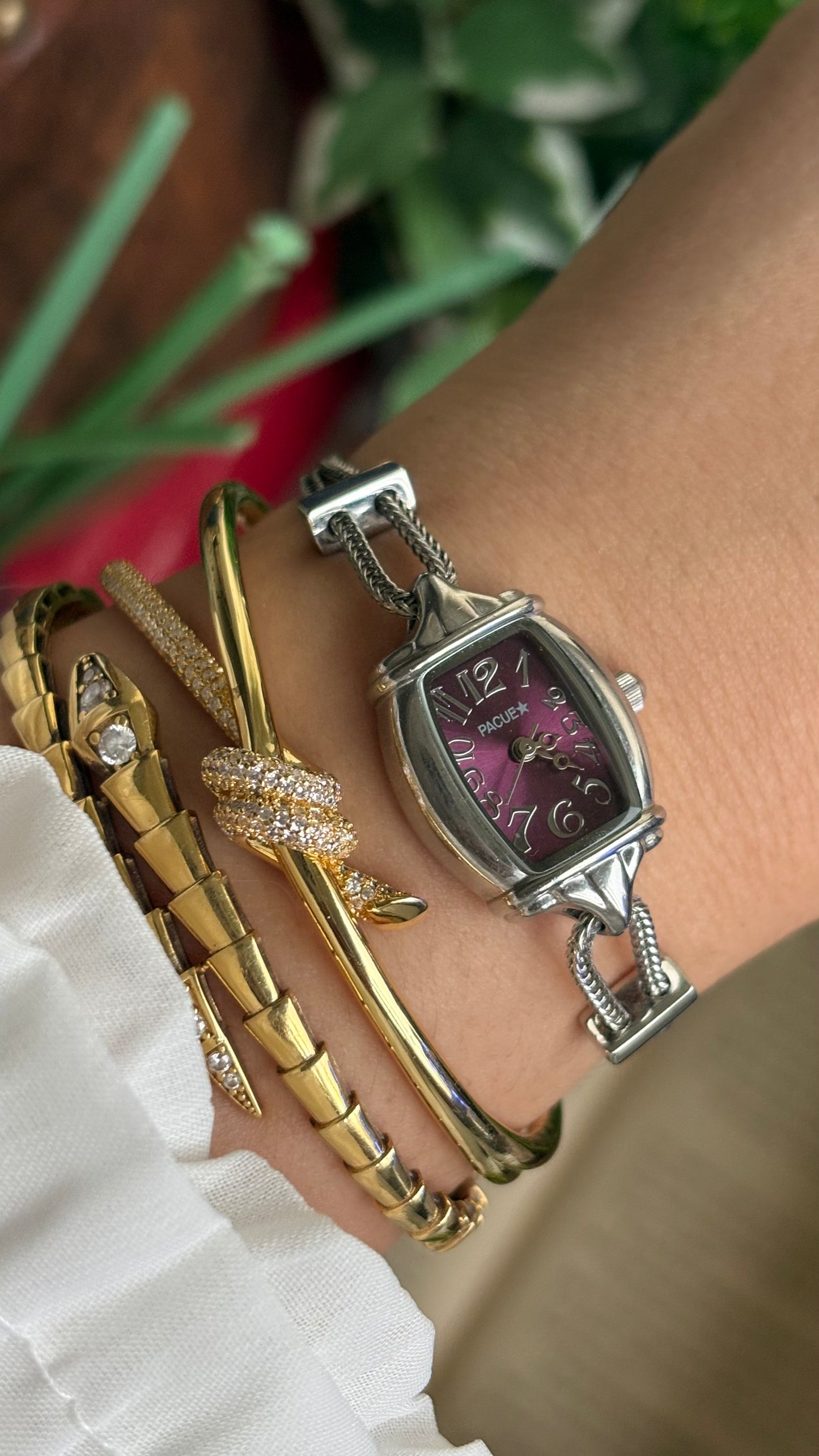 Vintage Pacue Watch in Silver Tone
