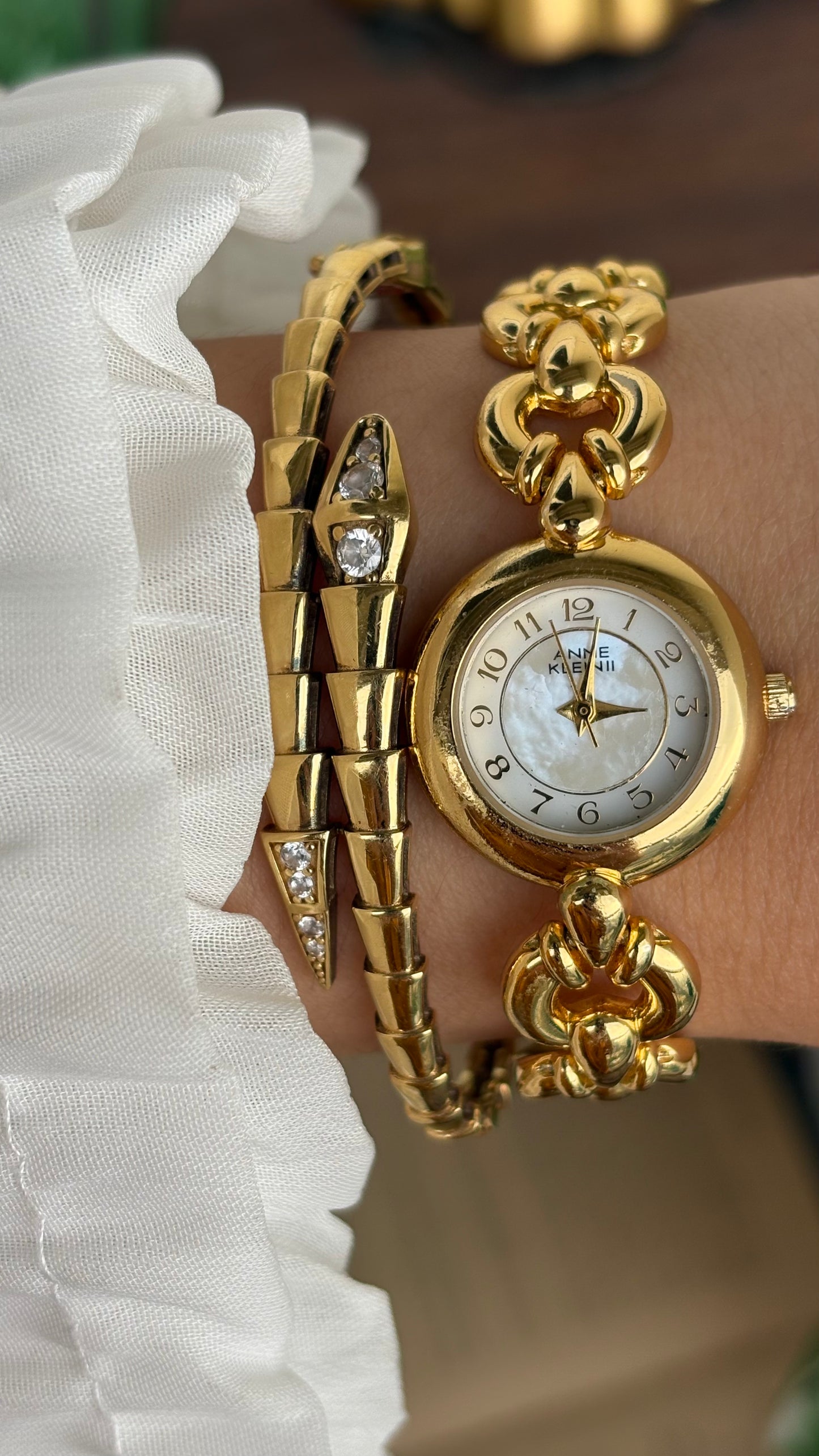 Extremely Rare Vintage Anne Klein in Gold Tone Teardrop Strap