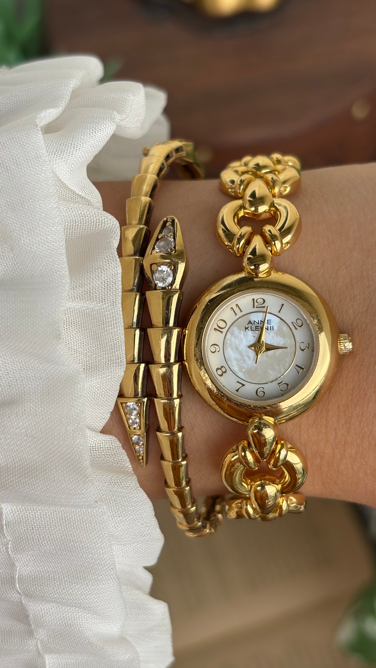 Extremely Rare Vintage Anne Klein in Gold Tone Teardrop Strap