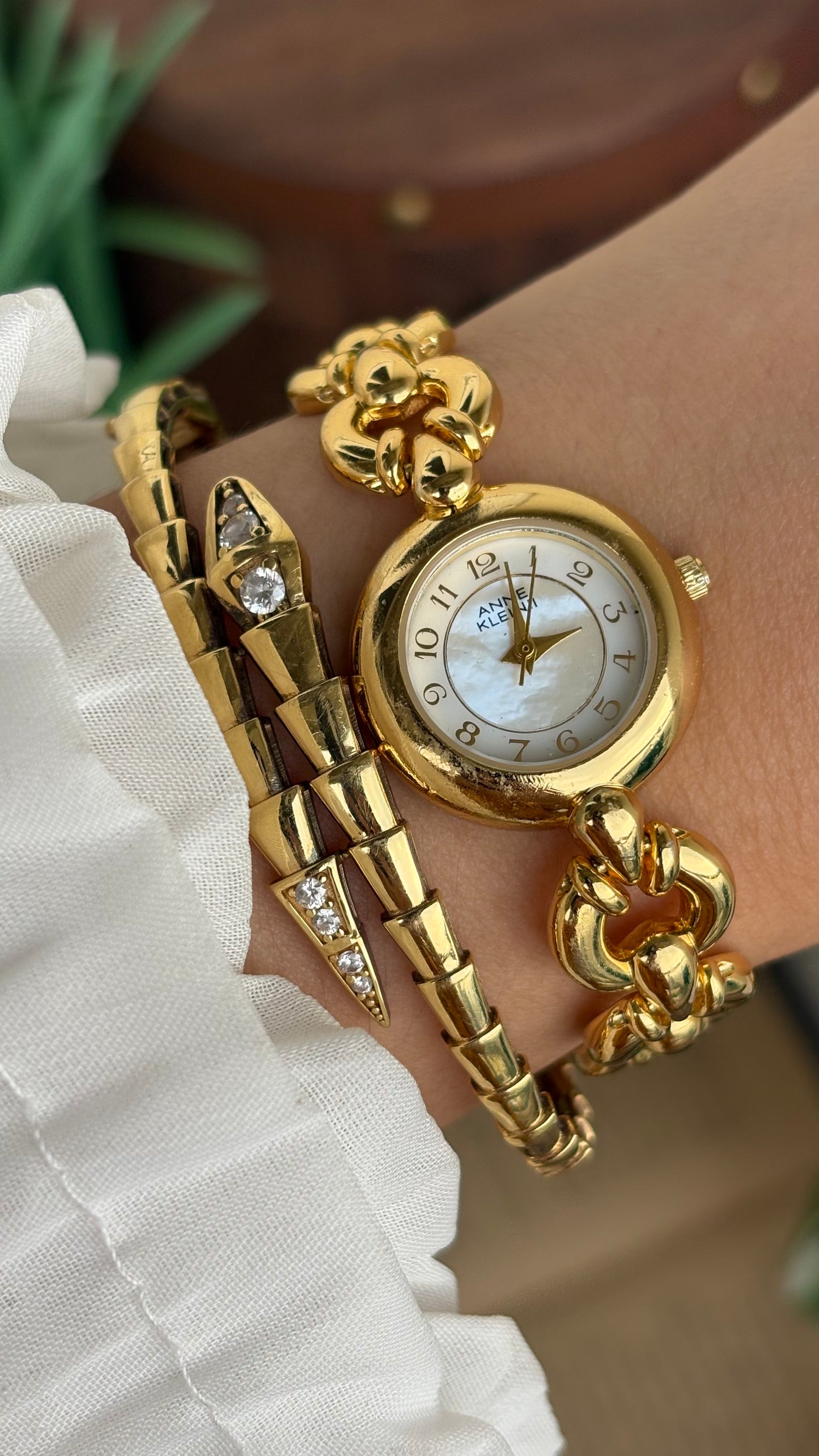 Extremely Rare Vintage Anne Klein in Gold Tone Teardrop Strap