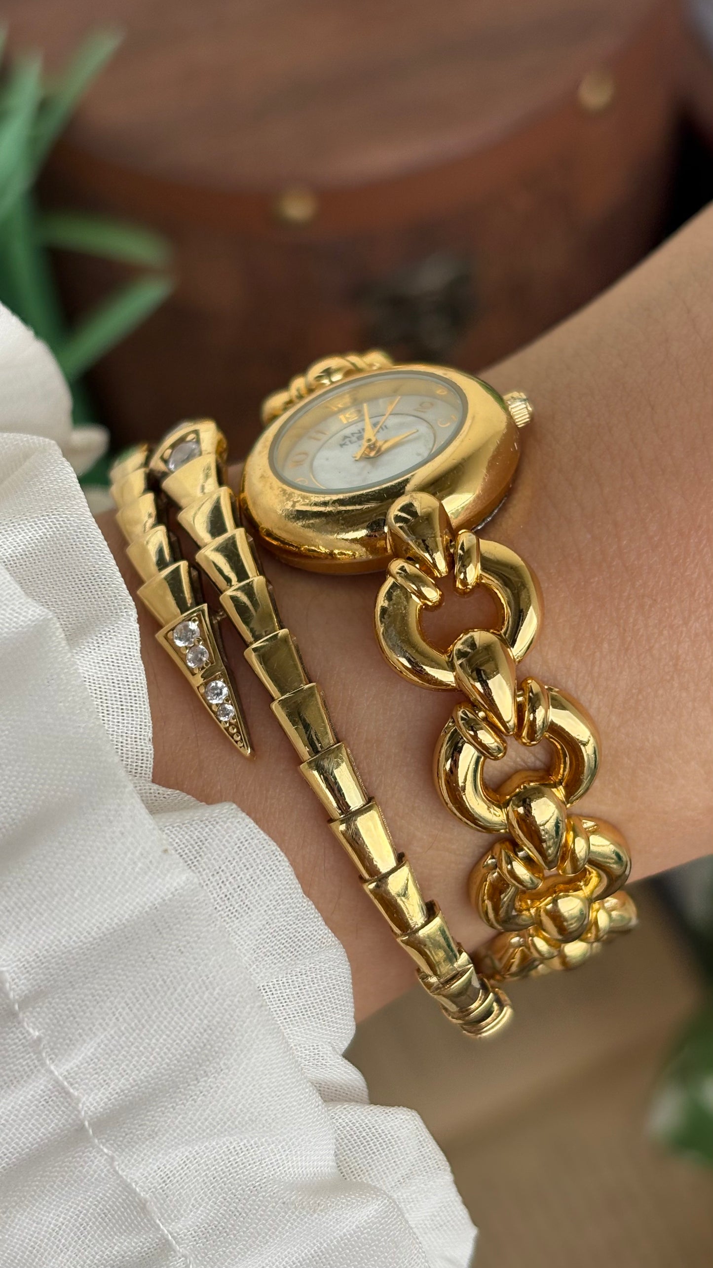 Extremely Rare Vintage Anne Klein in Gold Tone Teardrop Strap