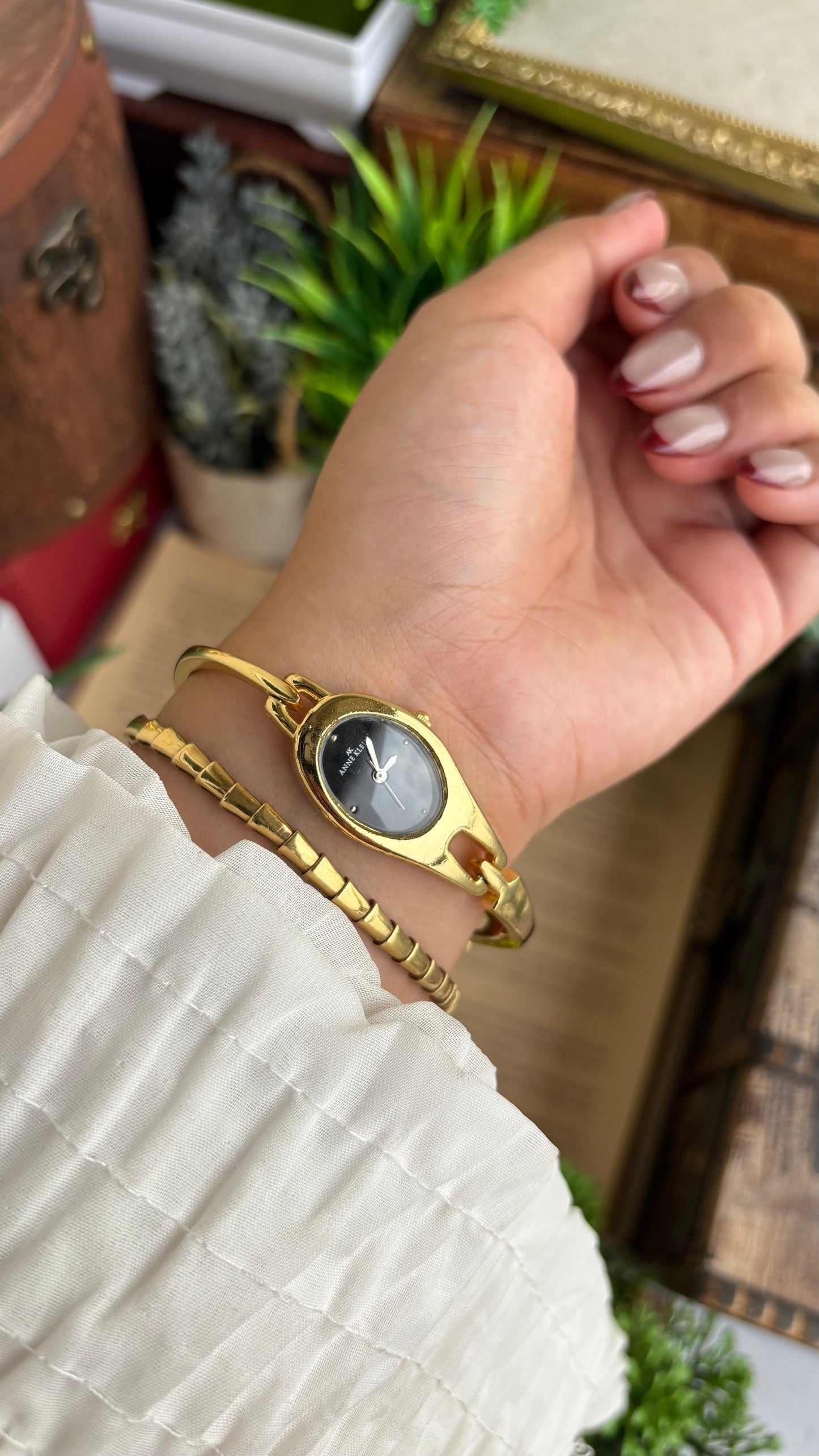 Extremely Rare Vinage Anne Klein Snake Watch in Gold Tone Gucci Style Black Dial