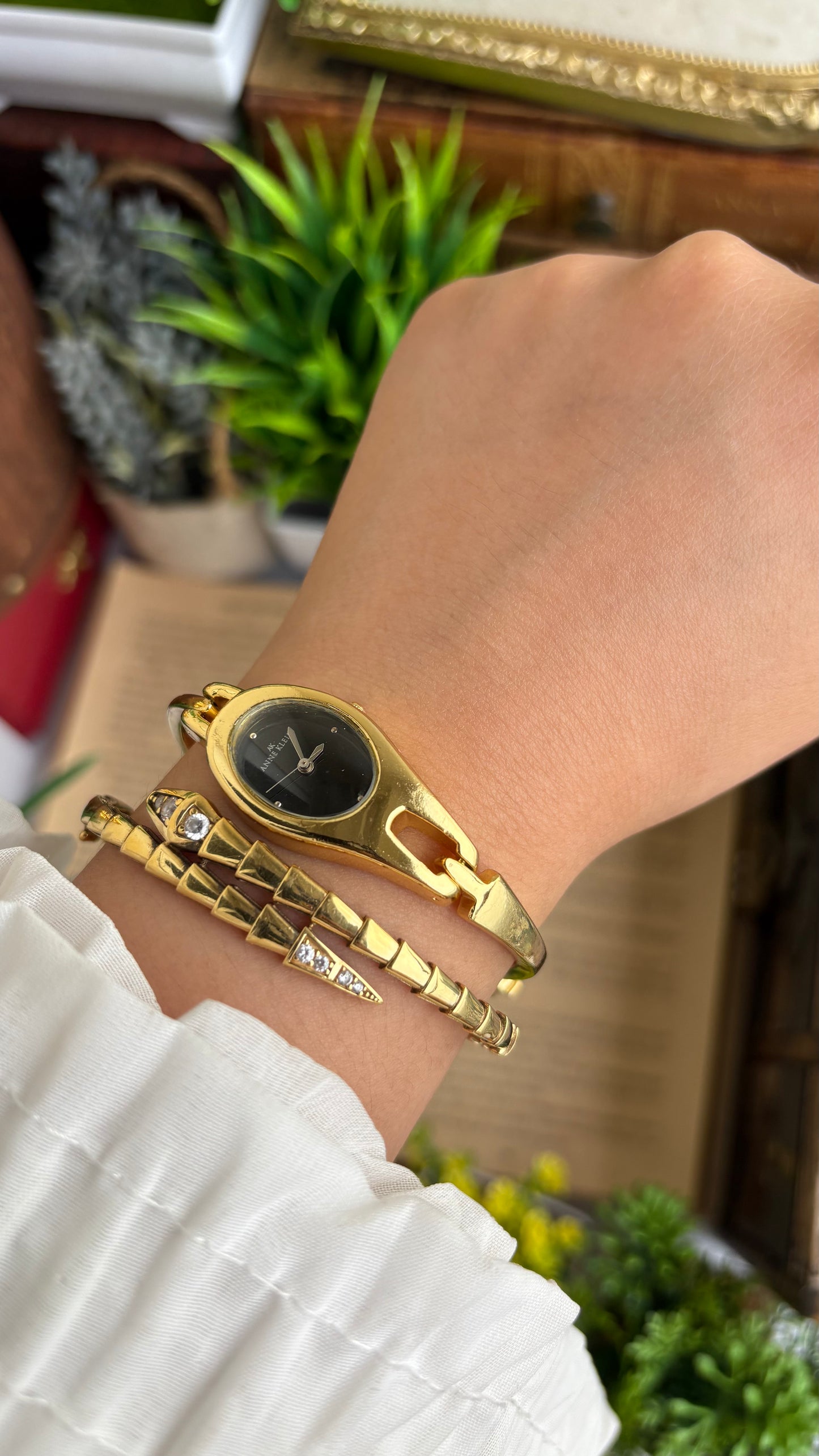 Extremely Rare Vinage Anne Klein Snake Watch in Gold Tone Gucci Style Black Dial