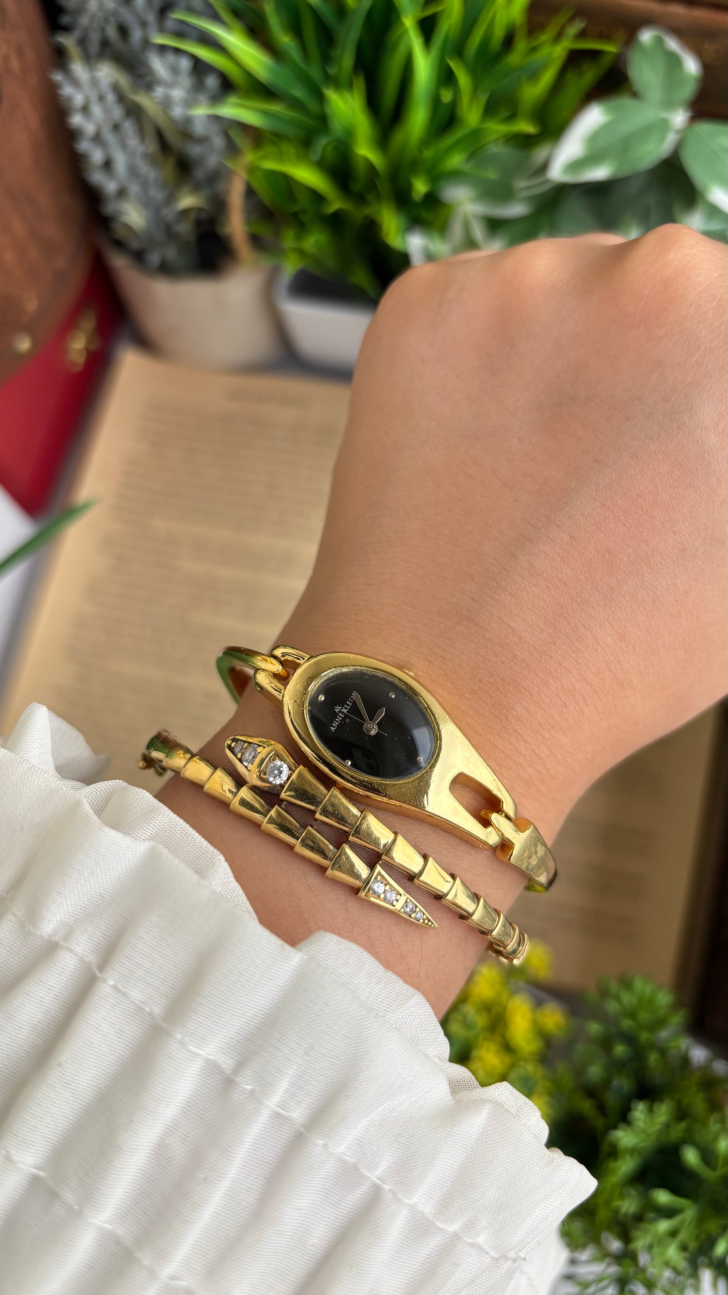 Extremely Rare Vinage Anne Klein Snake Watch in Gold Tone Gucci Style Black Dial