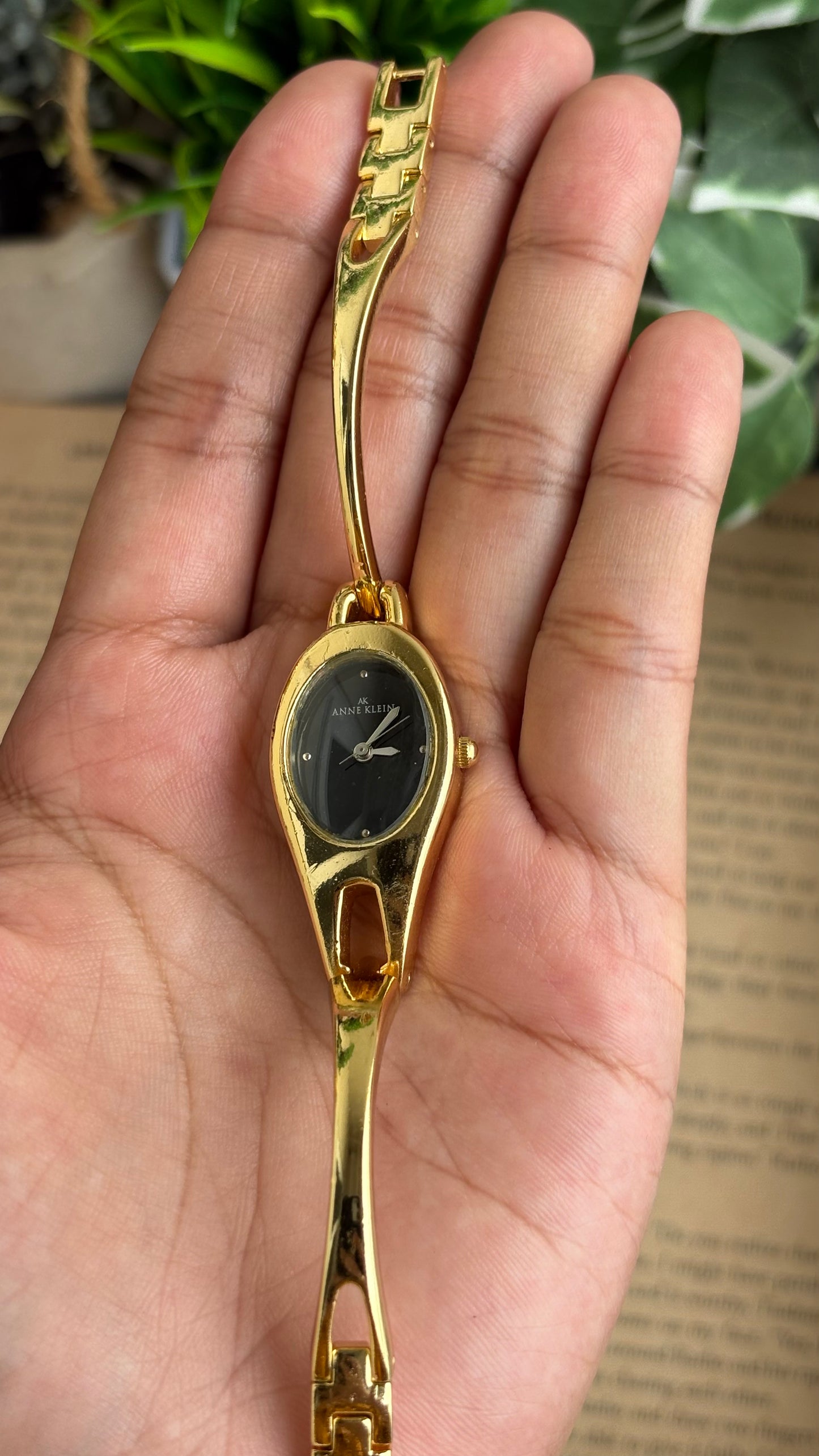 Extremely Rare Vinage Anne Klein Snake Watch in Gold Tone Gucci Style Black Dial