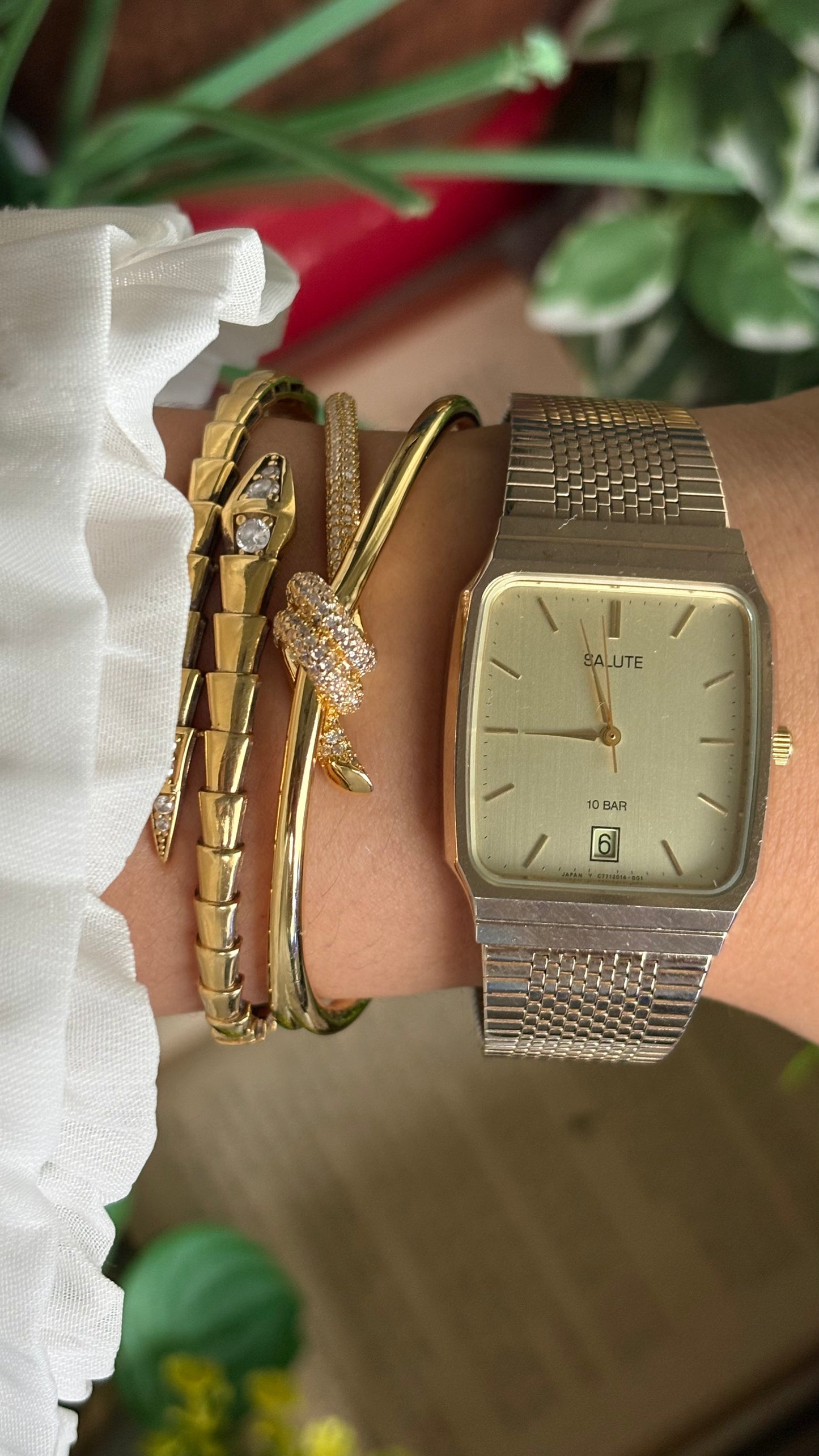 Vintage Salute Men’s Tank Watch in Gold Tone