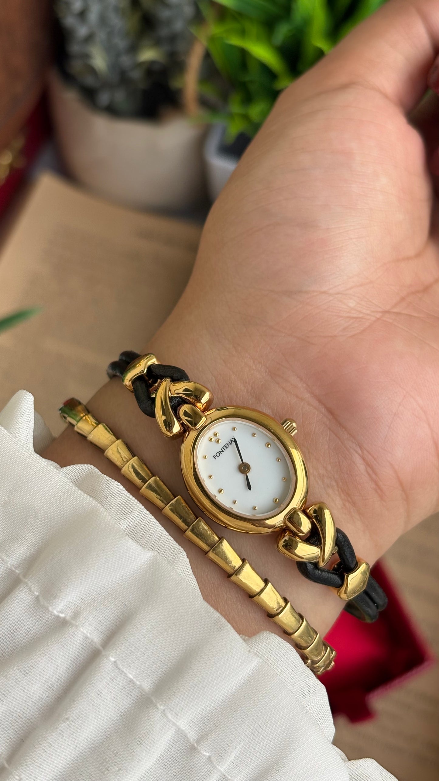 Vintage Fontenay Parisian Luxury Watch in Gold Tone Black Thin Leather Straps