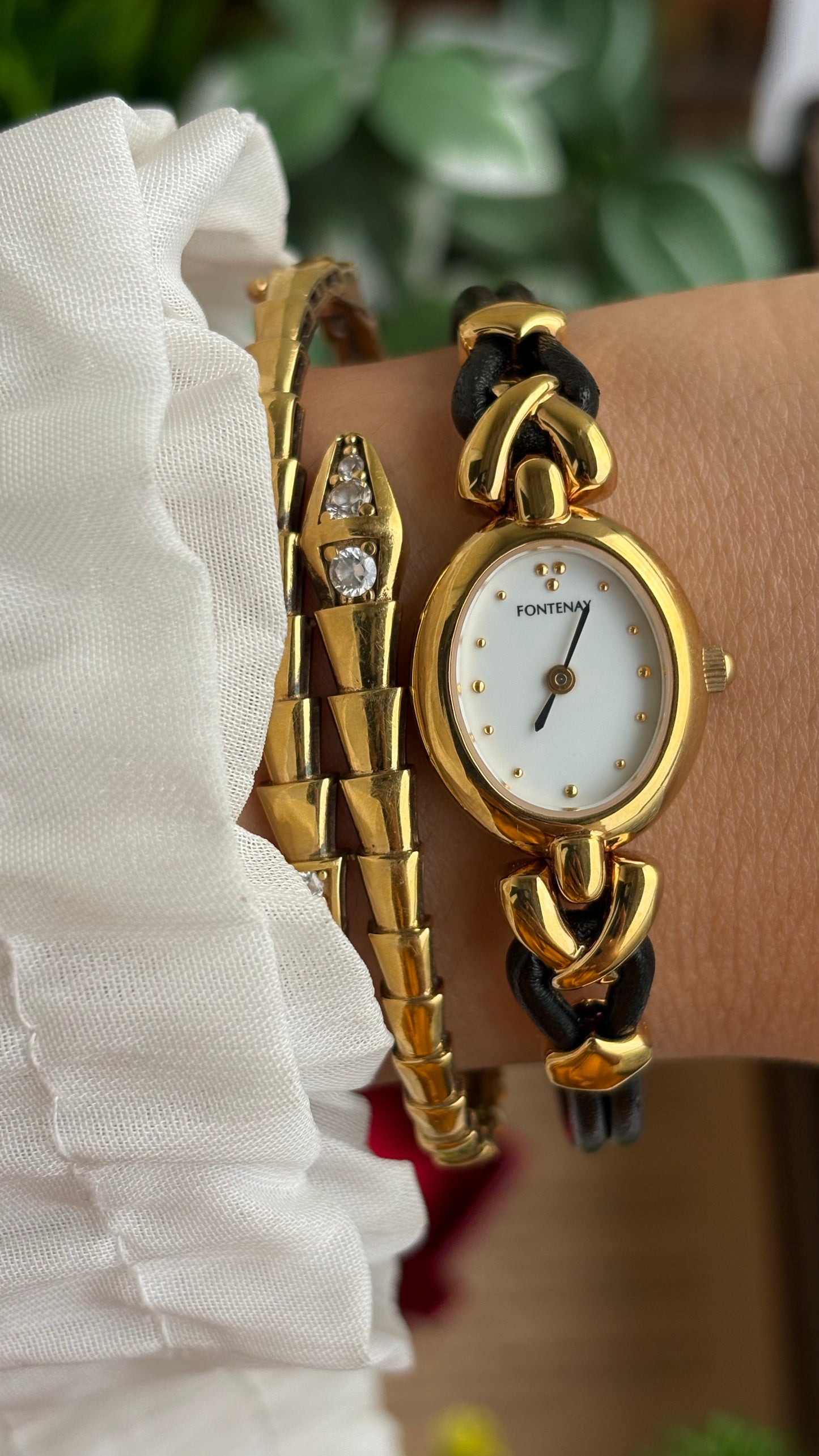 Vintage Fontenay Parisian Luxury Watch in Gold Tone Black Thin Leather Straps