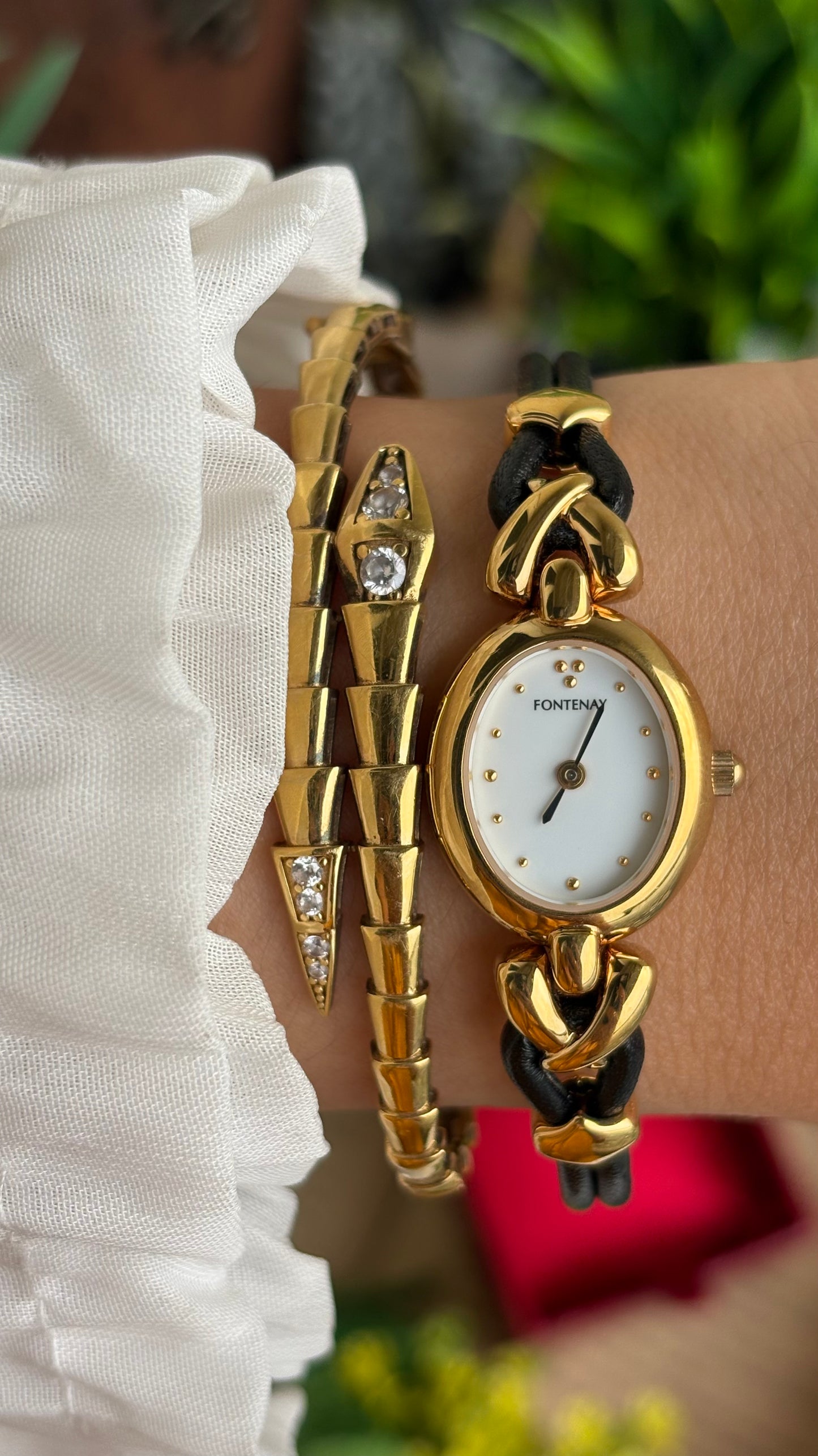 Vintage Fontenay Parisian Luxury Watch in Gold Tone Black Thin Leather Straps