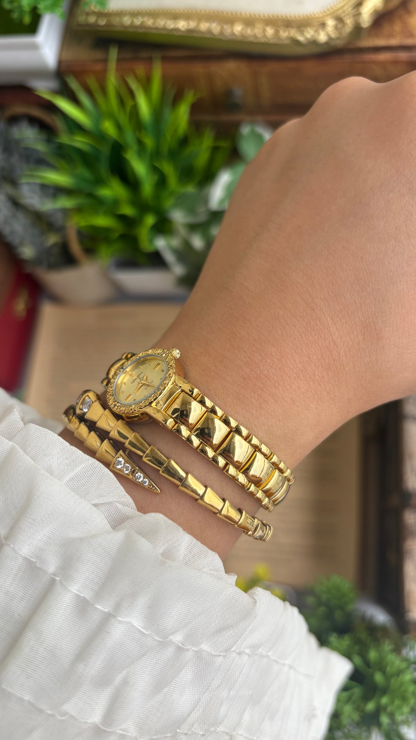 Extremely Rare and Dainty Vintage Gruen Bejeweled Watch in Gold Tone with 4 Genuine Diamonds
