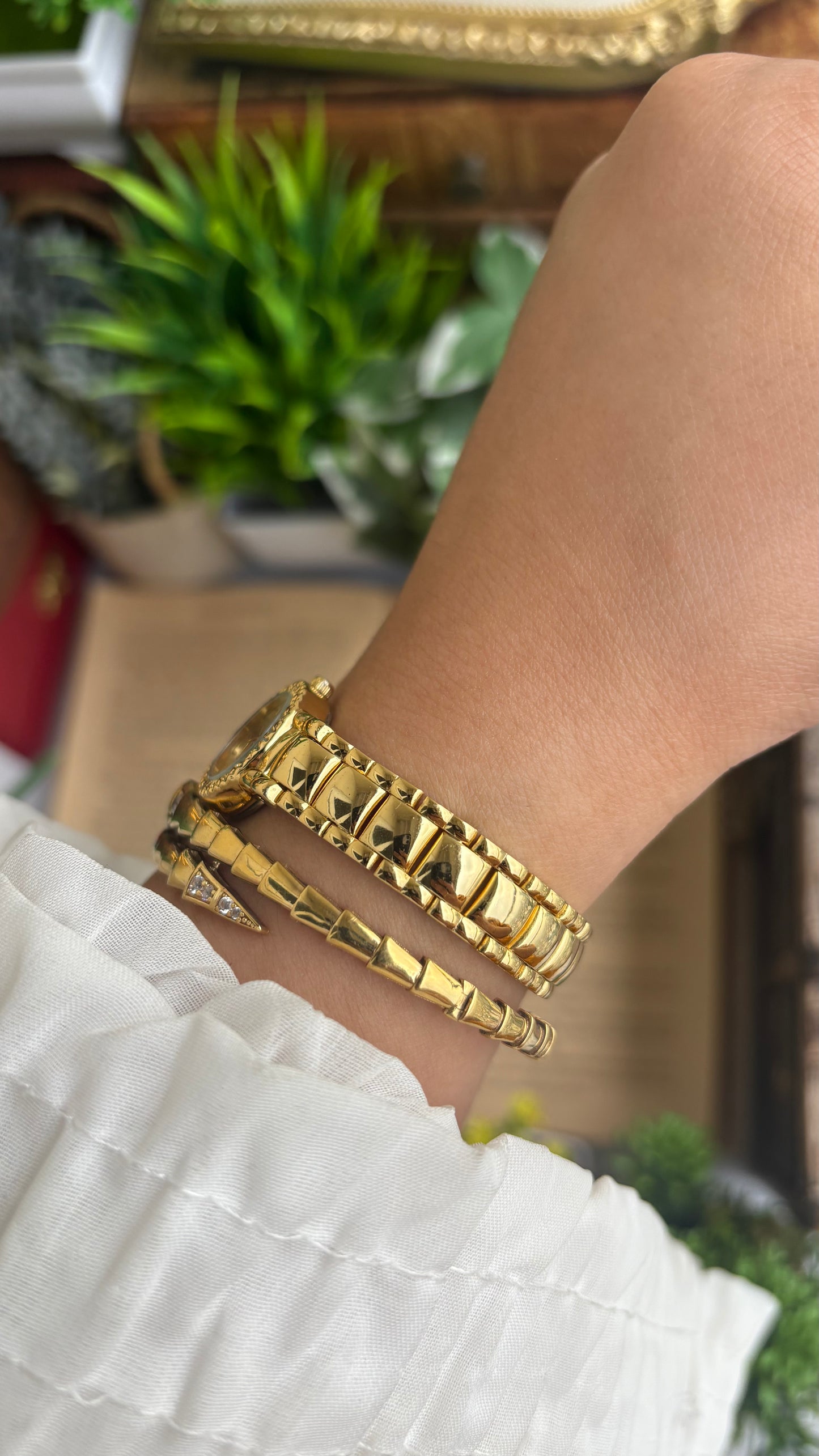 Extremely Rare and Dainty Vintage Gruen Bejeweled Watch in Gold Tone with 4 Genuine Diamonds