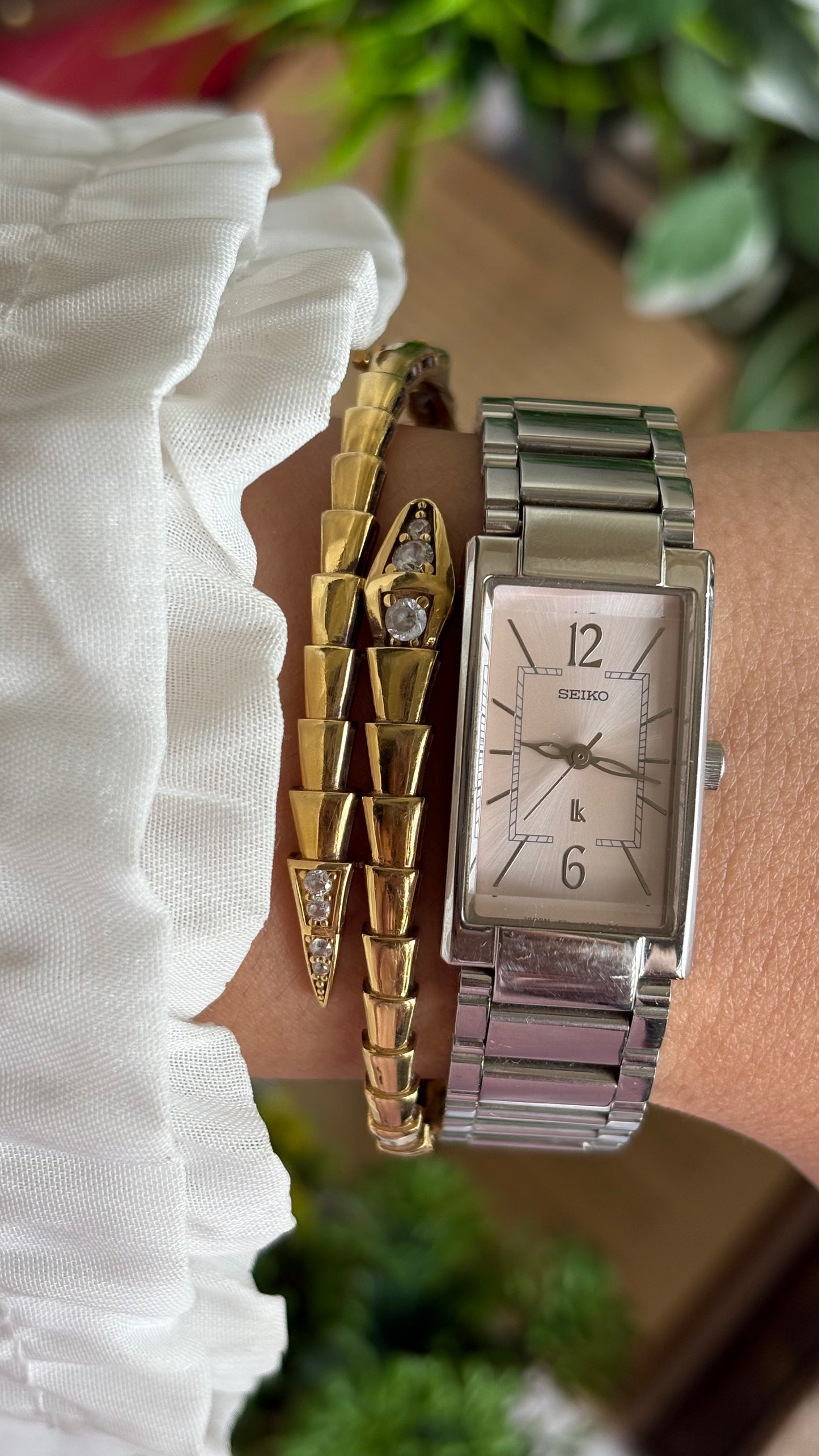 Vintage Seiko Tank Watch in Silver Tone Pink Dial