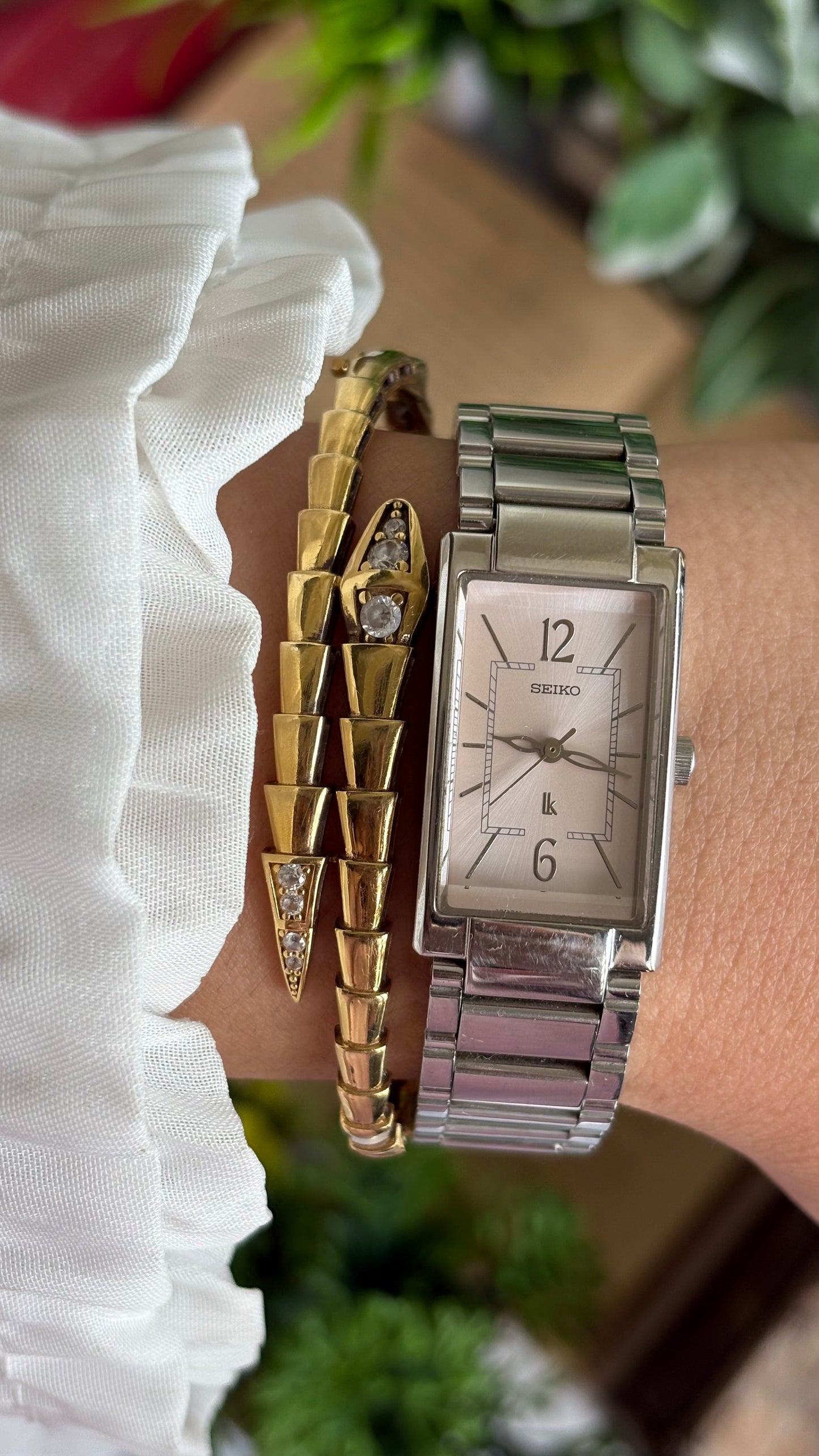 Vintage Seiko Tank Watch in Silver Tone Pink Dial