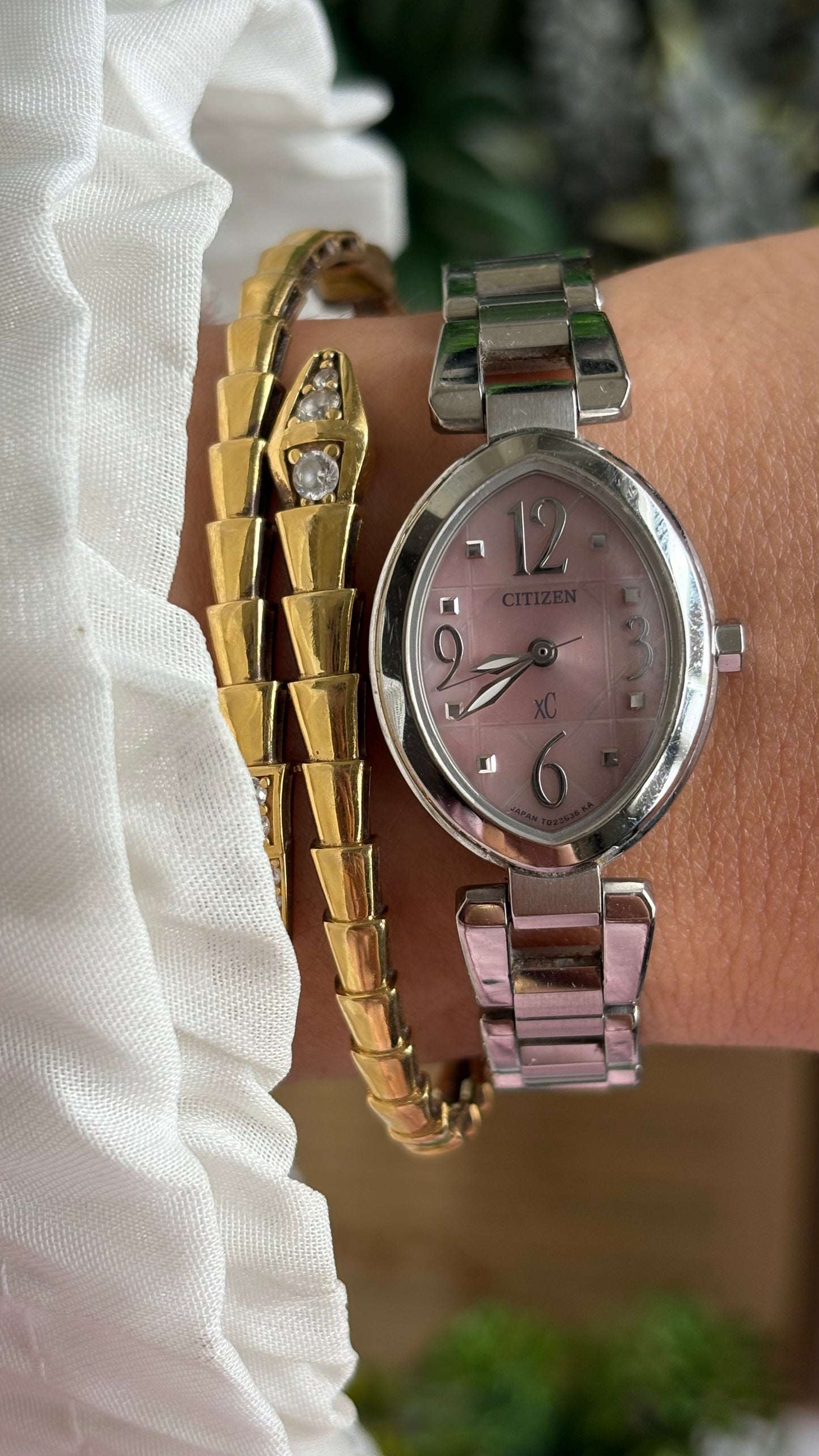 Vintage Citizen Watch in Silver Tone Pink Almond Dial