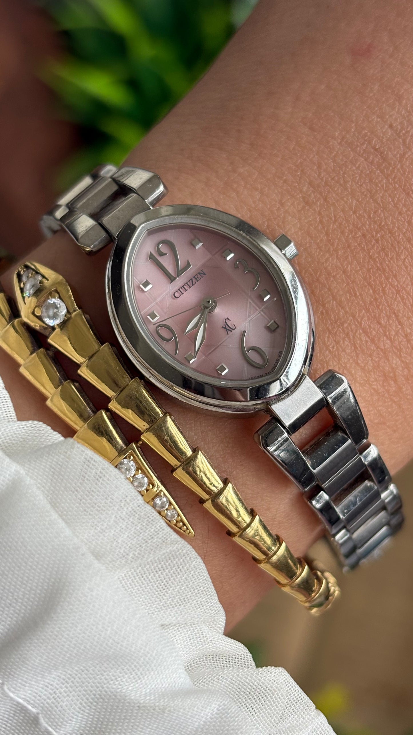 Vintage Citizen Watch in Silver Tone Pink Almond Dial