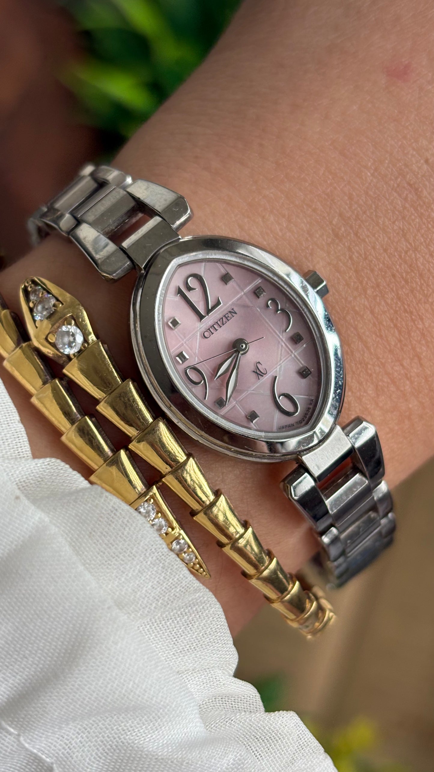 Vintage Citizen Watch in Silver Tone Pink Almond Dial