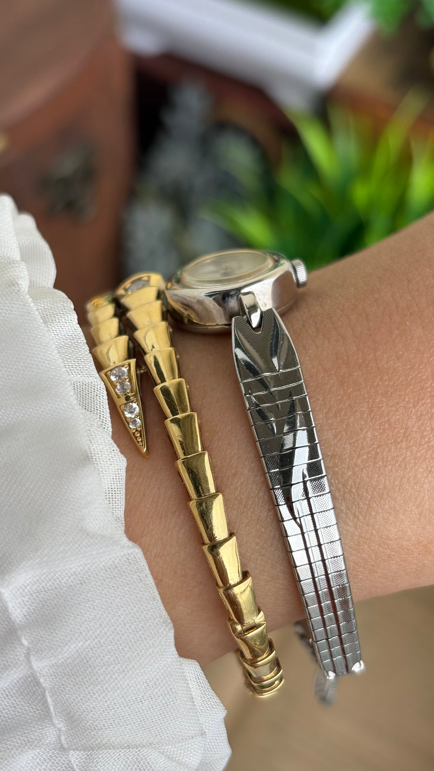 Vintage Lorus by Seiko Watch in Silver Tone Oval Dial