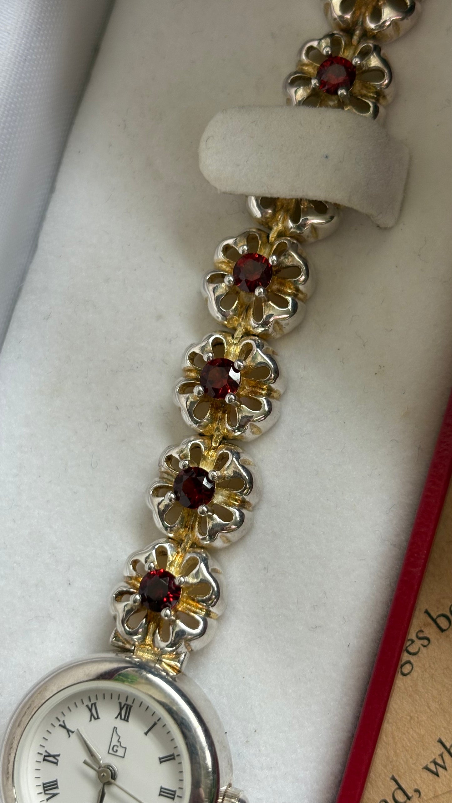 Extremely Rare Vintage Idaho Garnet Watch in Two-Tone Unique Flower Strap Design with 12 Real Garnet Accent