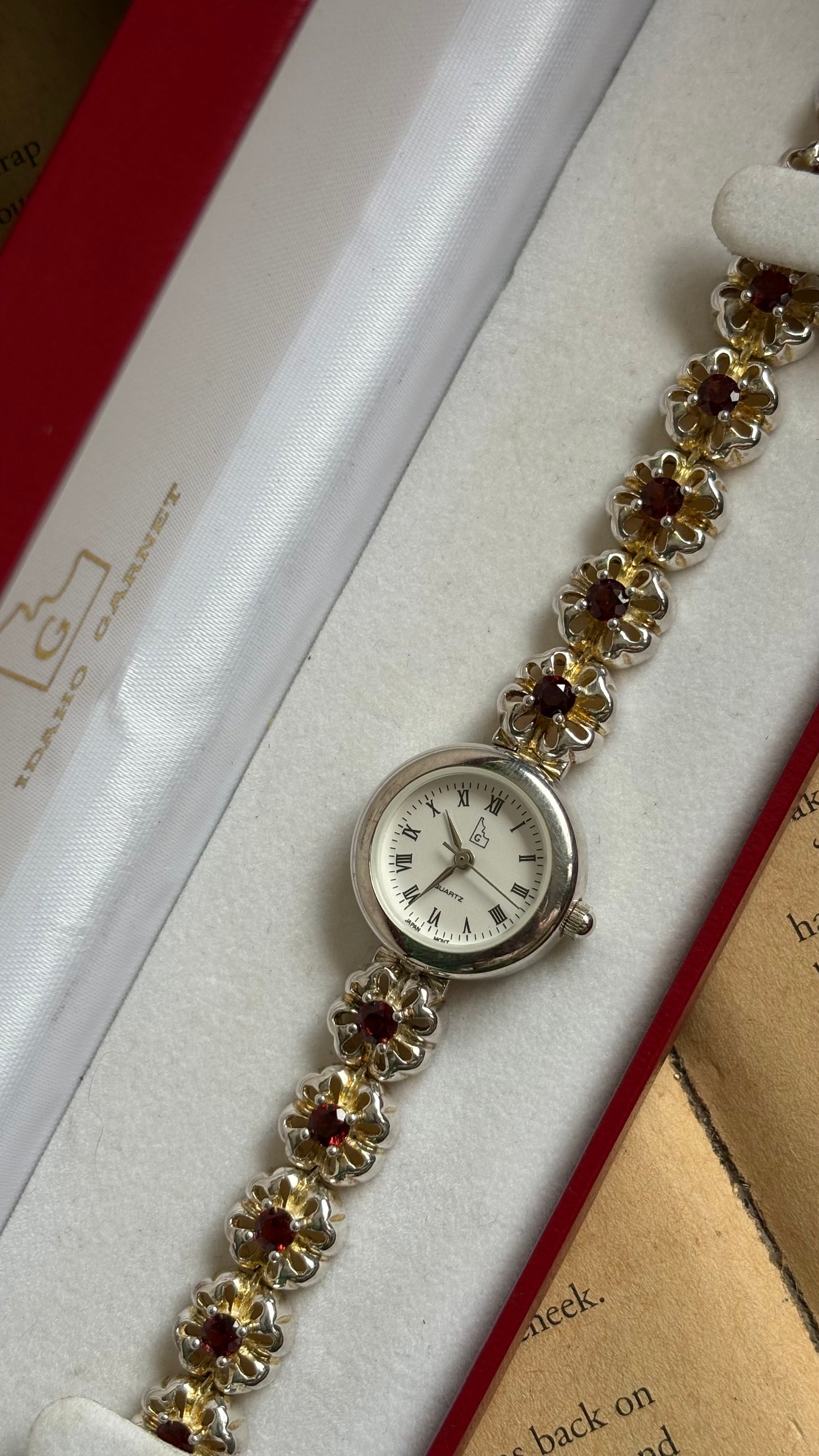 Extremely Rare Vintage Idaho Garnet Watch in Two-Tone Unique Flower Strap Design with 12 Real Garnet Accent
