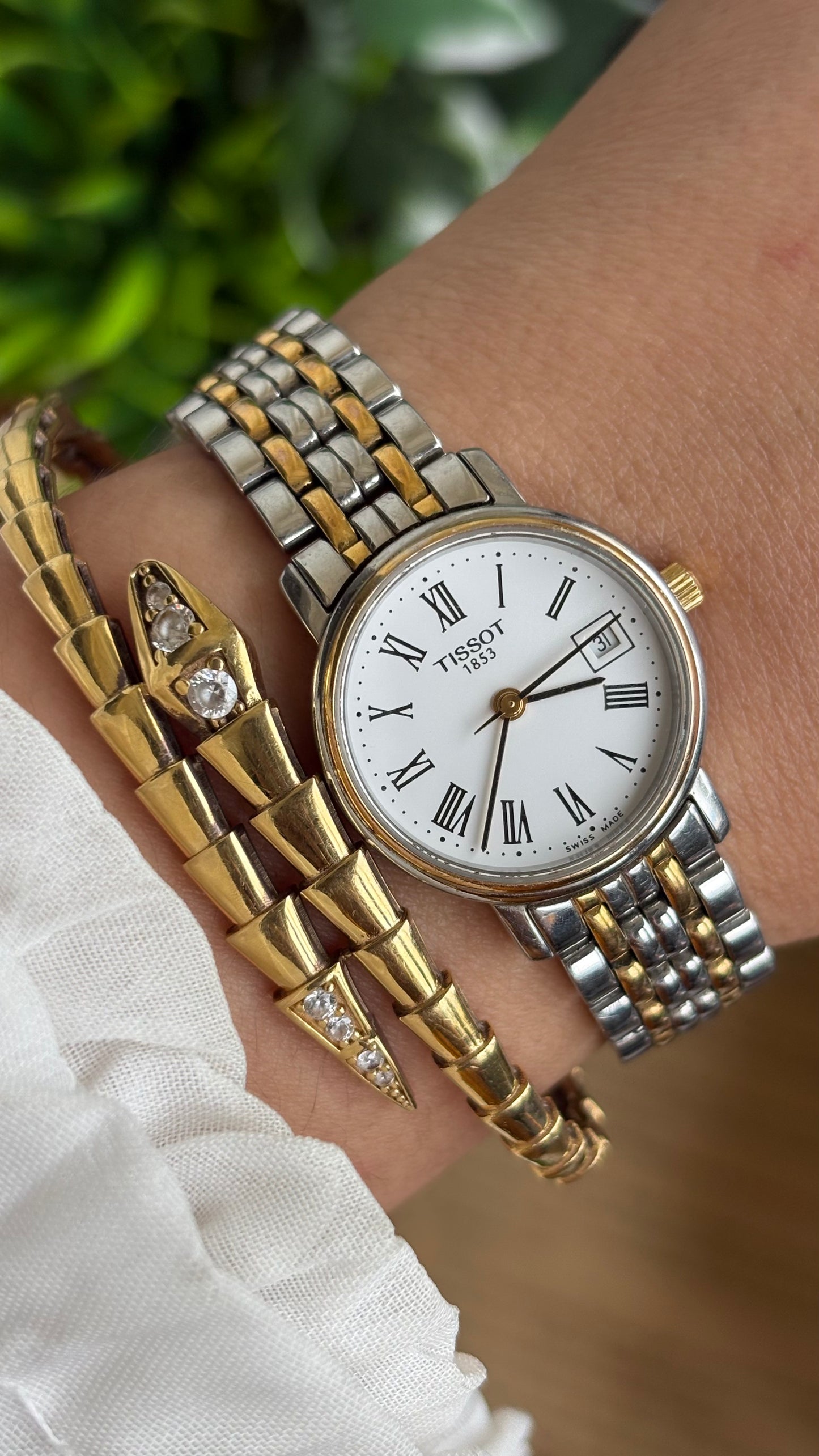 Vintage Tissot Watch in Two-Tone Roman Dial with Window Date