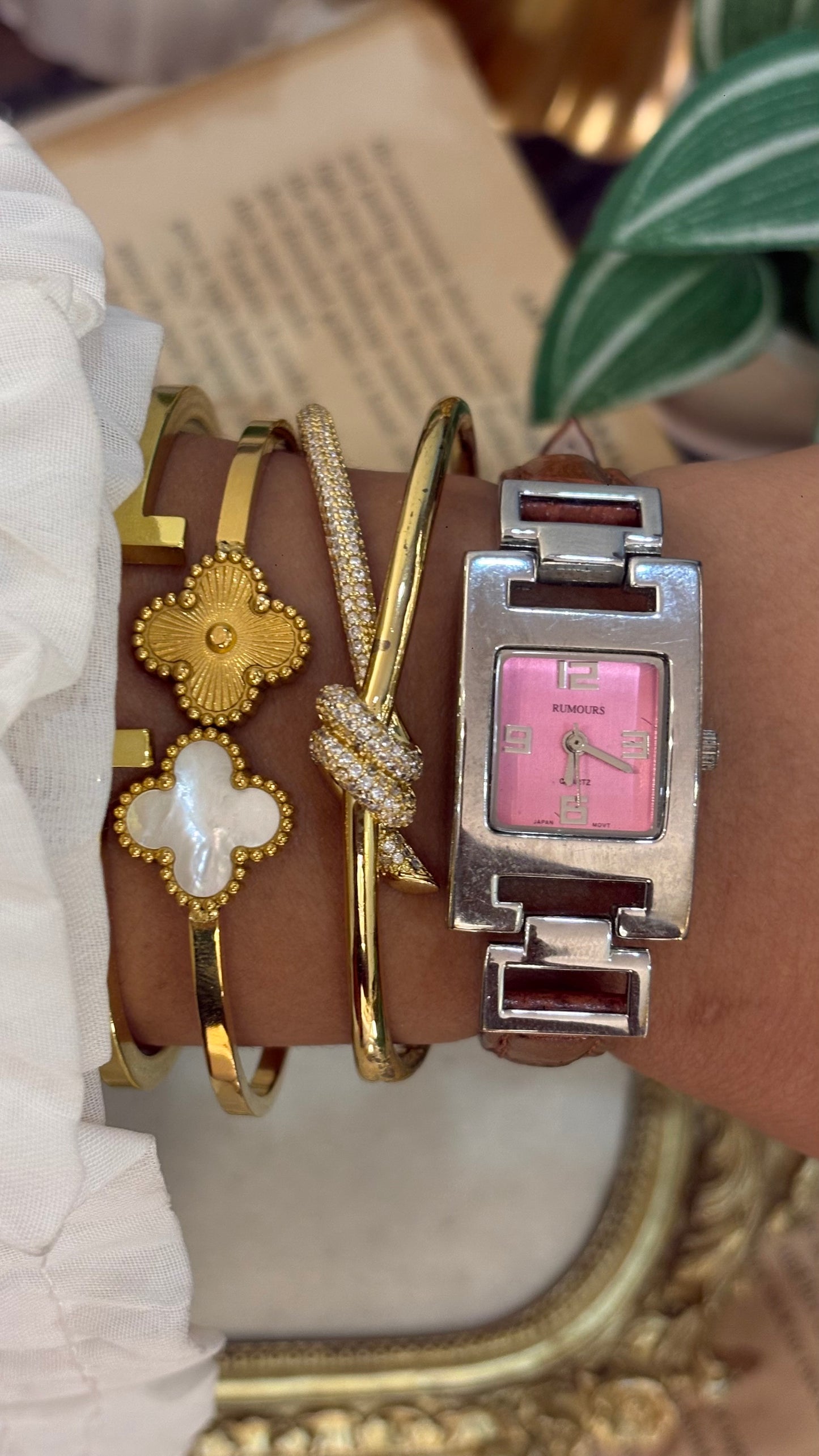 Vintage Rumours Tank Watch in Brown Leather Straps