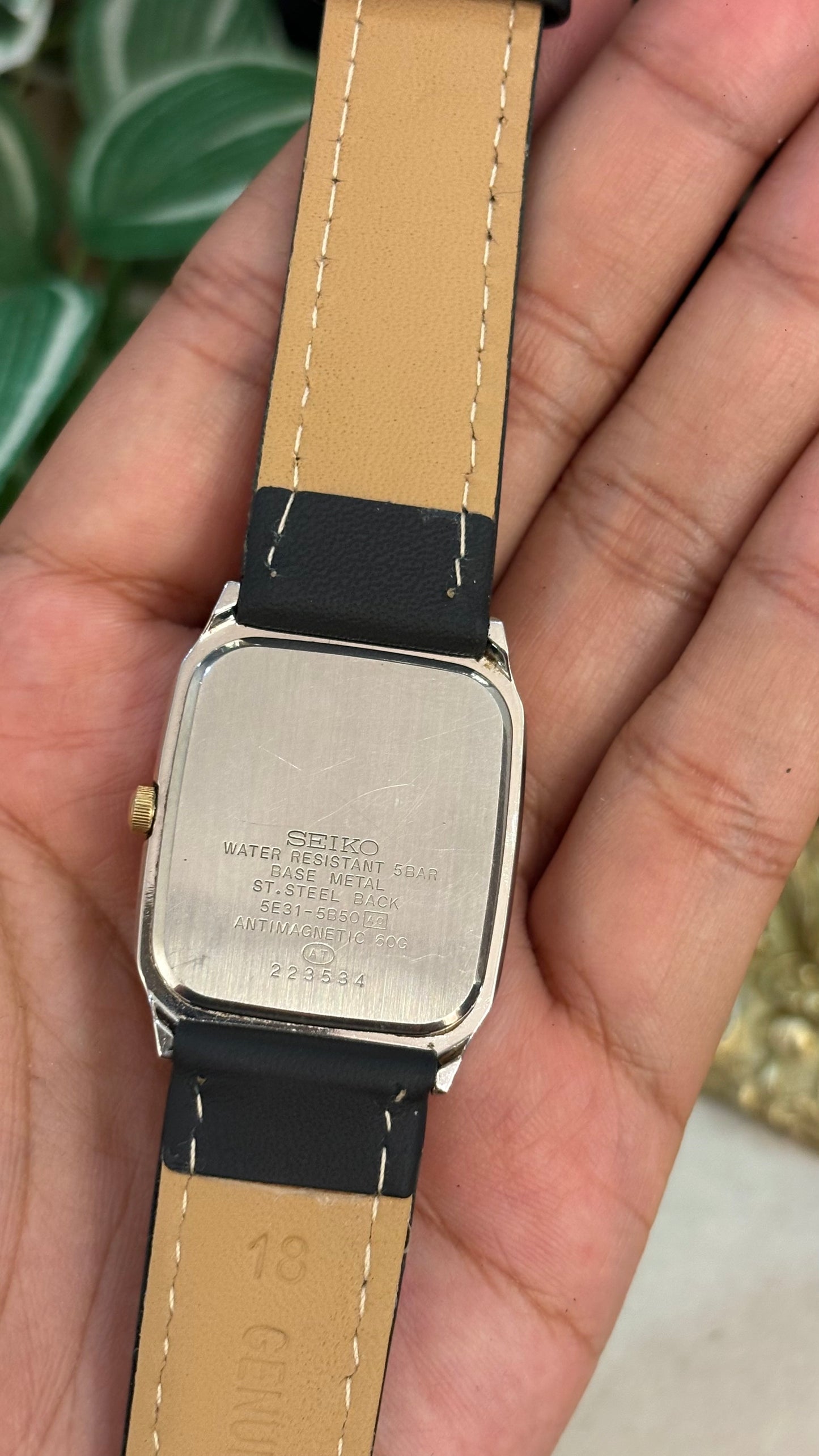 Vintage Seiko Spirit Men’s Tank Watch in Black Leather Straps