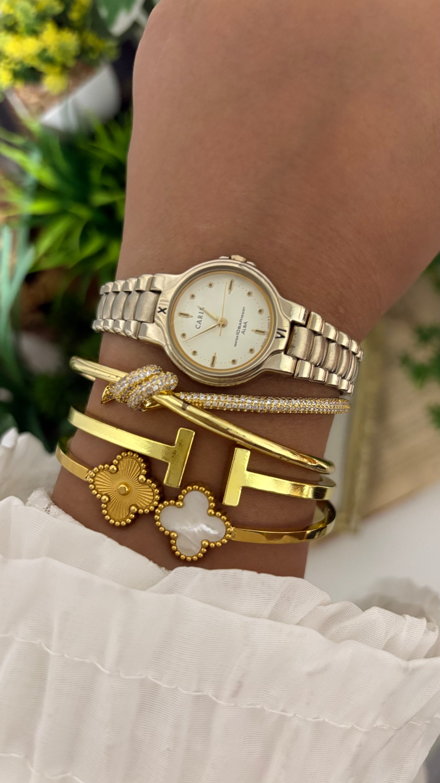 Vintage Carib Alba by Seiko Watch in Gold Tone
