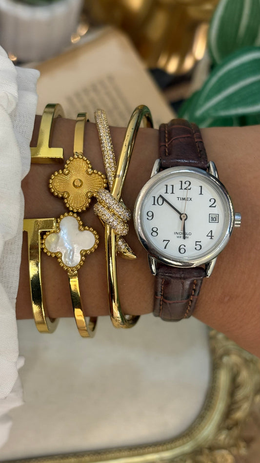 Vintage Timex Watch in Brown Leather Straps