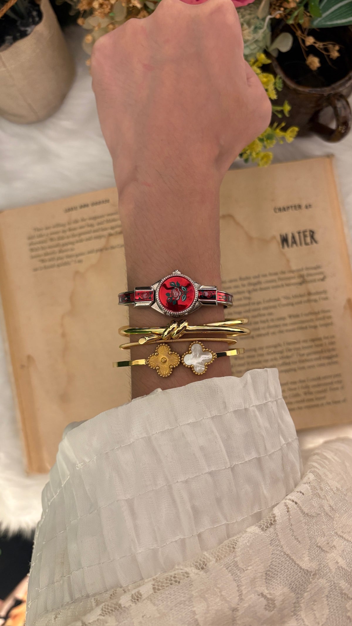 Rare Vintage Giuliane Red Peekaboo Watch in Silver Tone Quartz