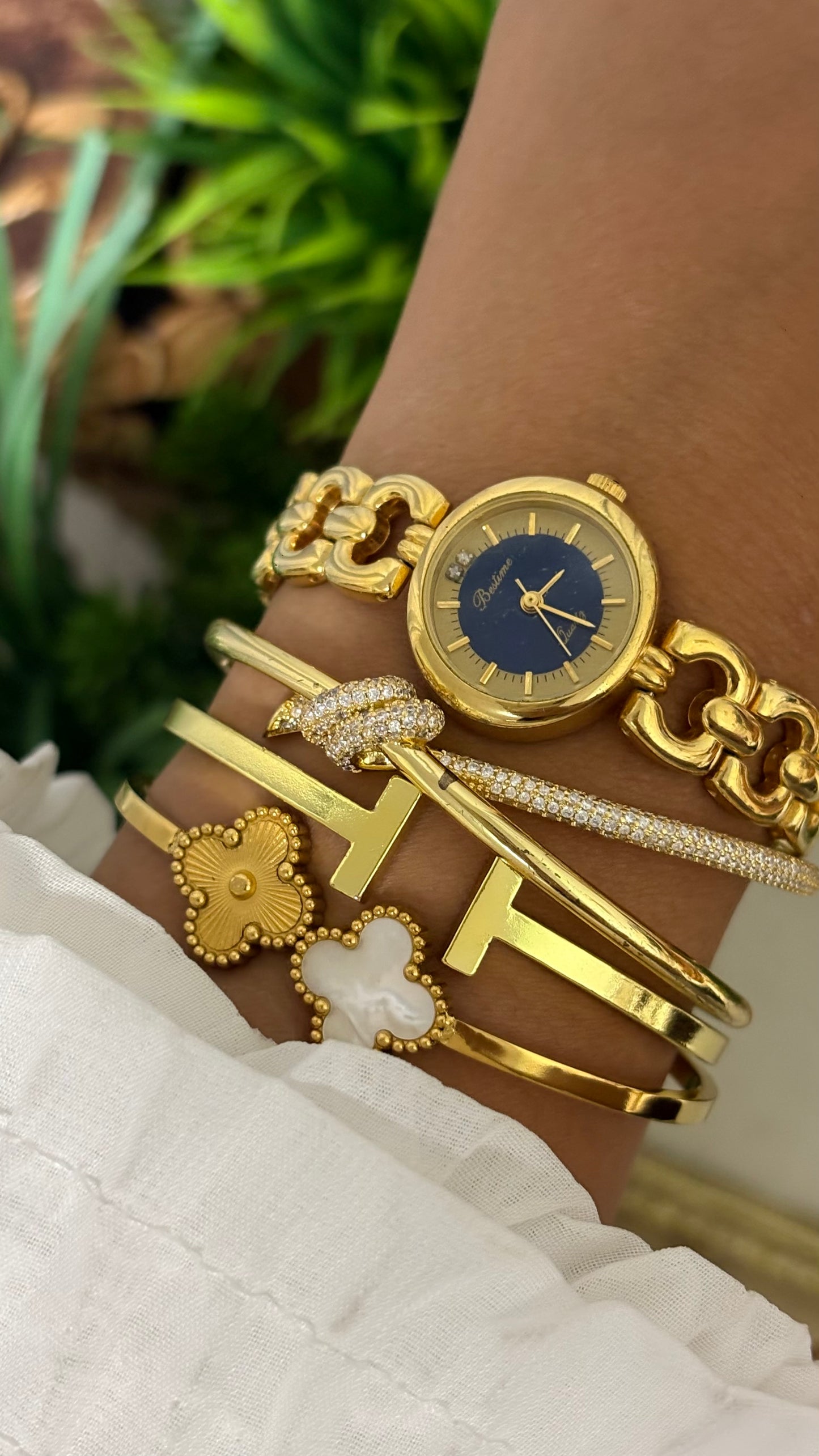 Vintage Best Time Watch in Gold Tone with Blue Accent Dial